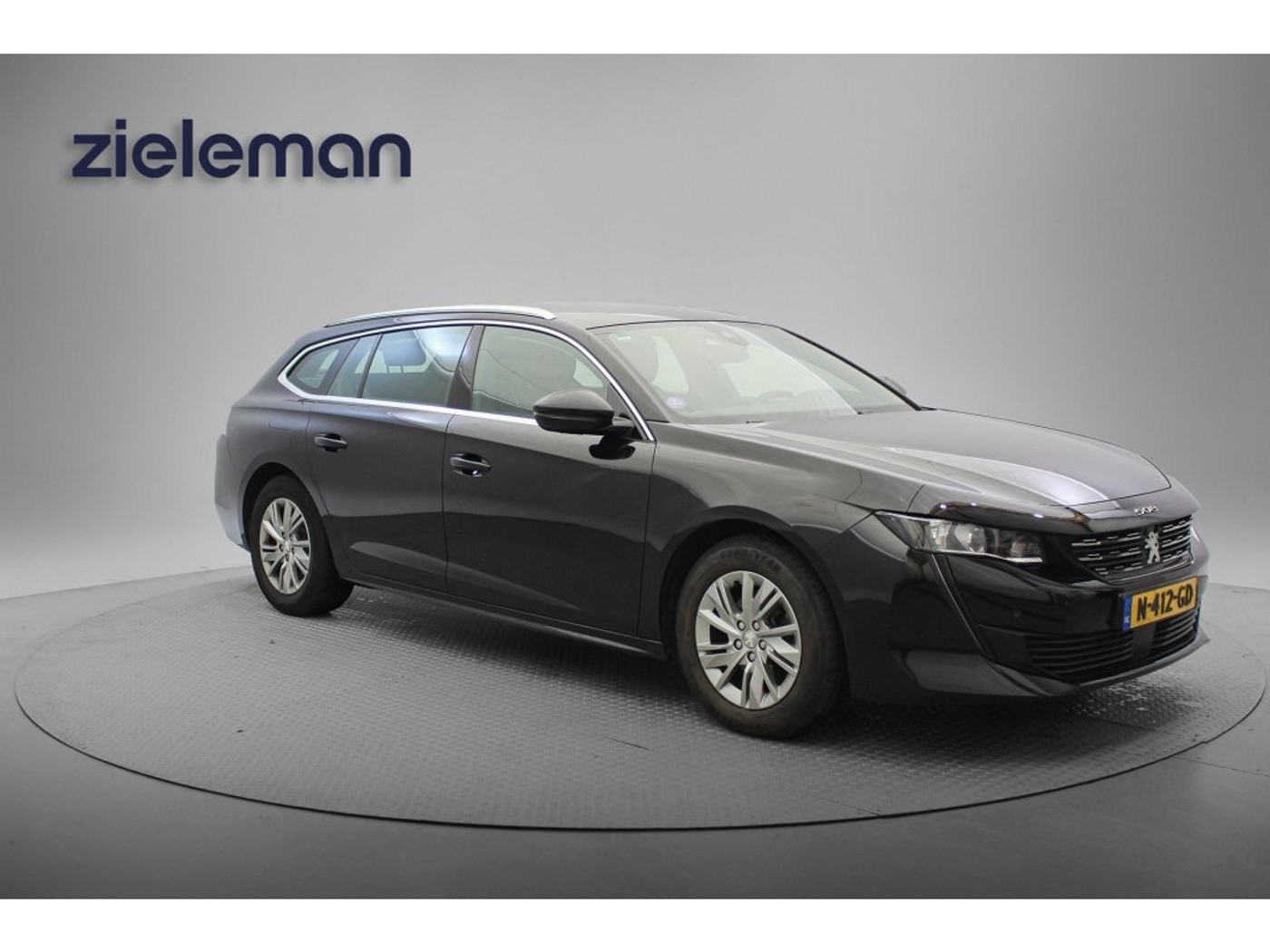 Peugeot 508 SW 1.2 PureTech Blue Lease Active 2021 - voorkant