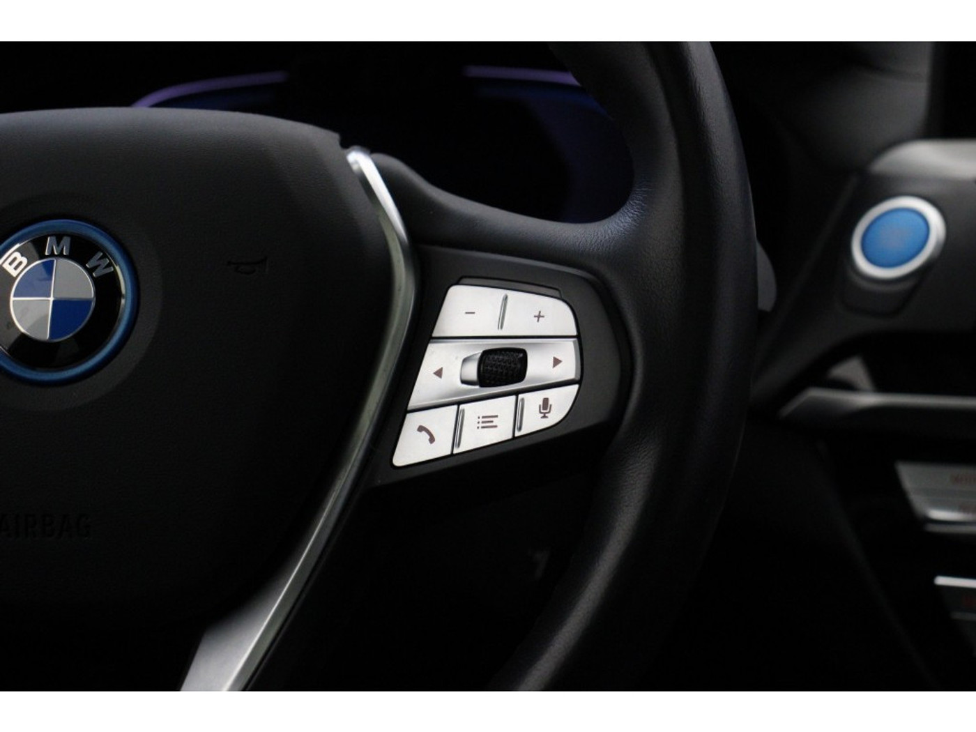 Foto van BMW Ix3