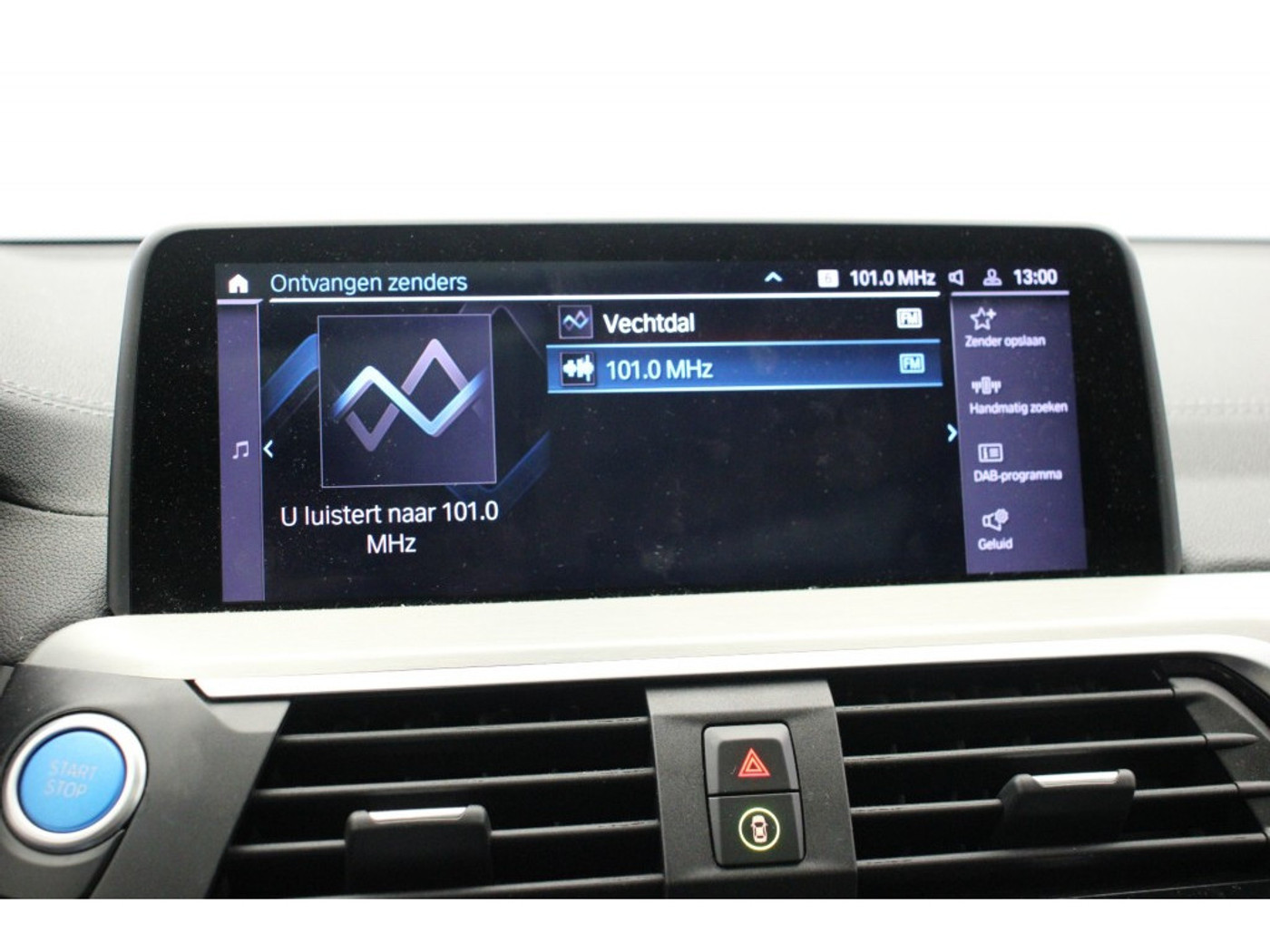 Foto van BMW Ix3