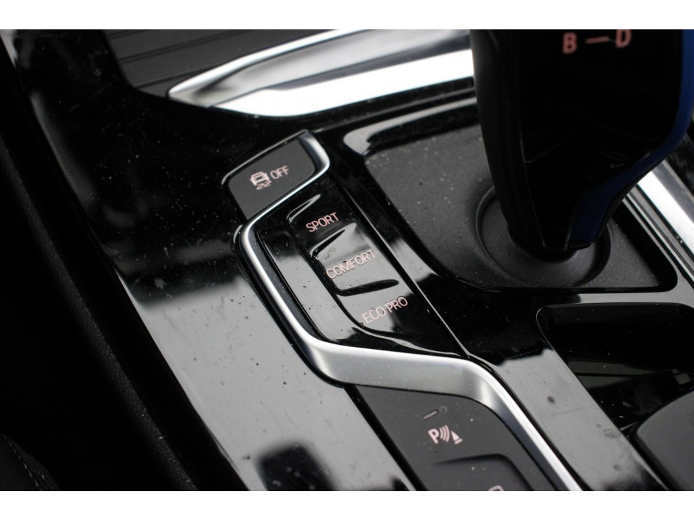 Foto van BMW Ix3