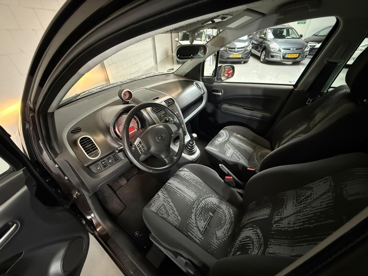 Foto van Opel Agila