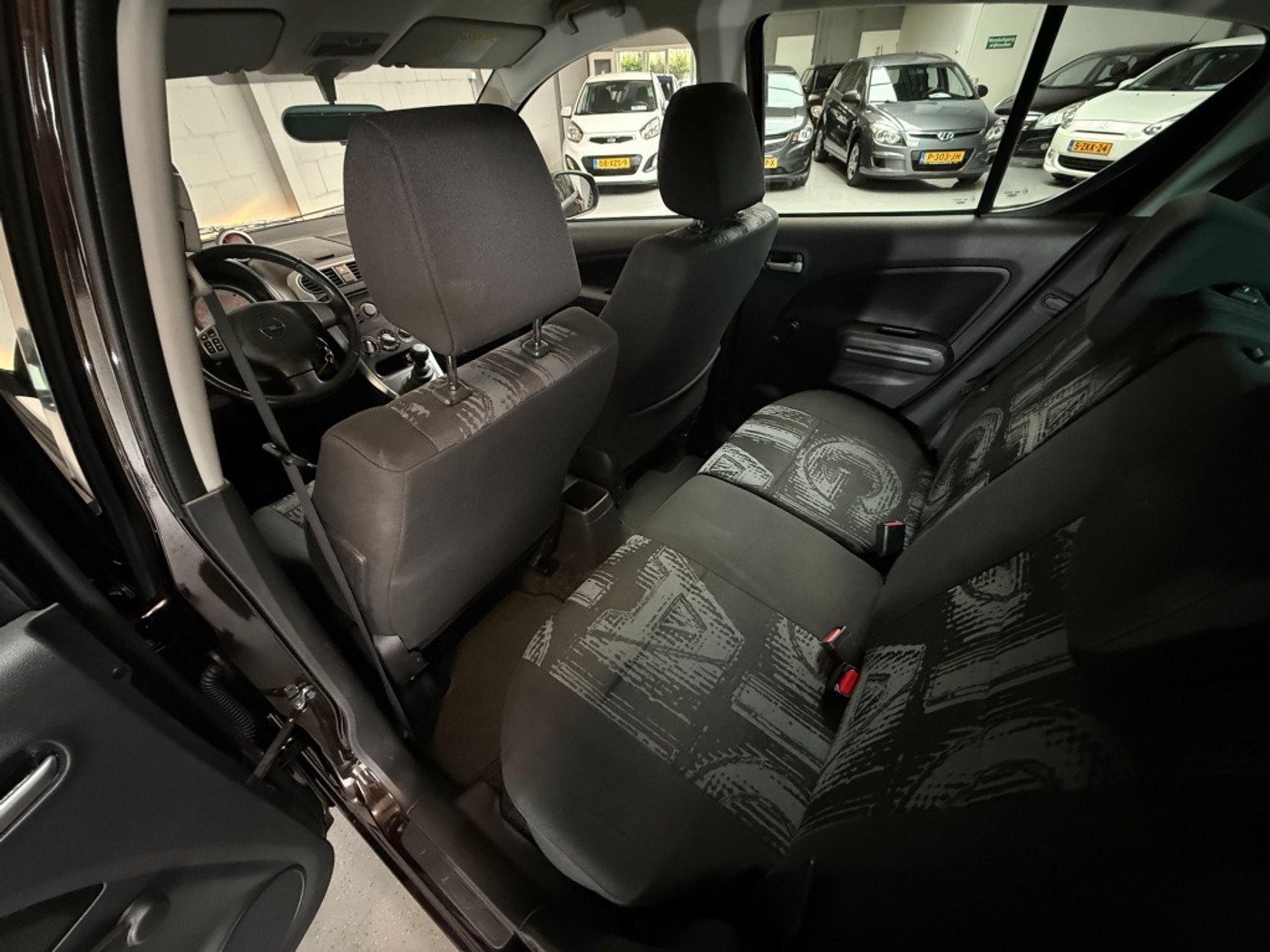 Foto van Opel Agila