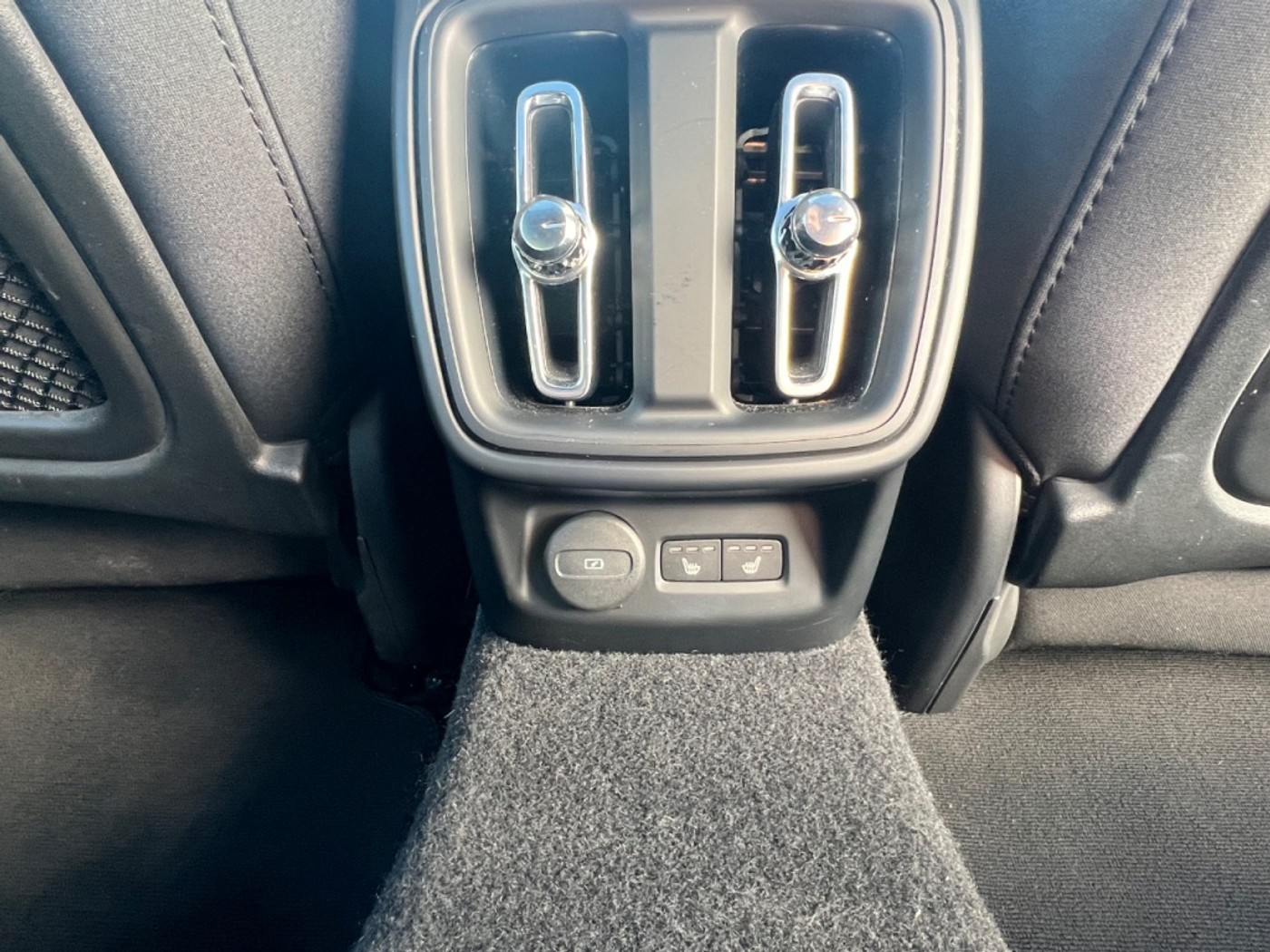 Foto van Polestar 2