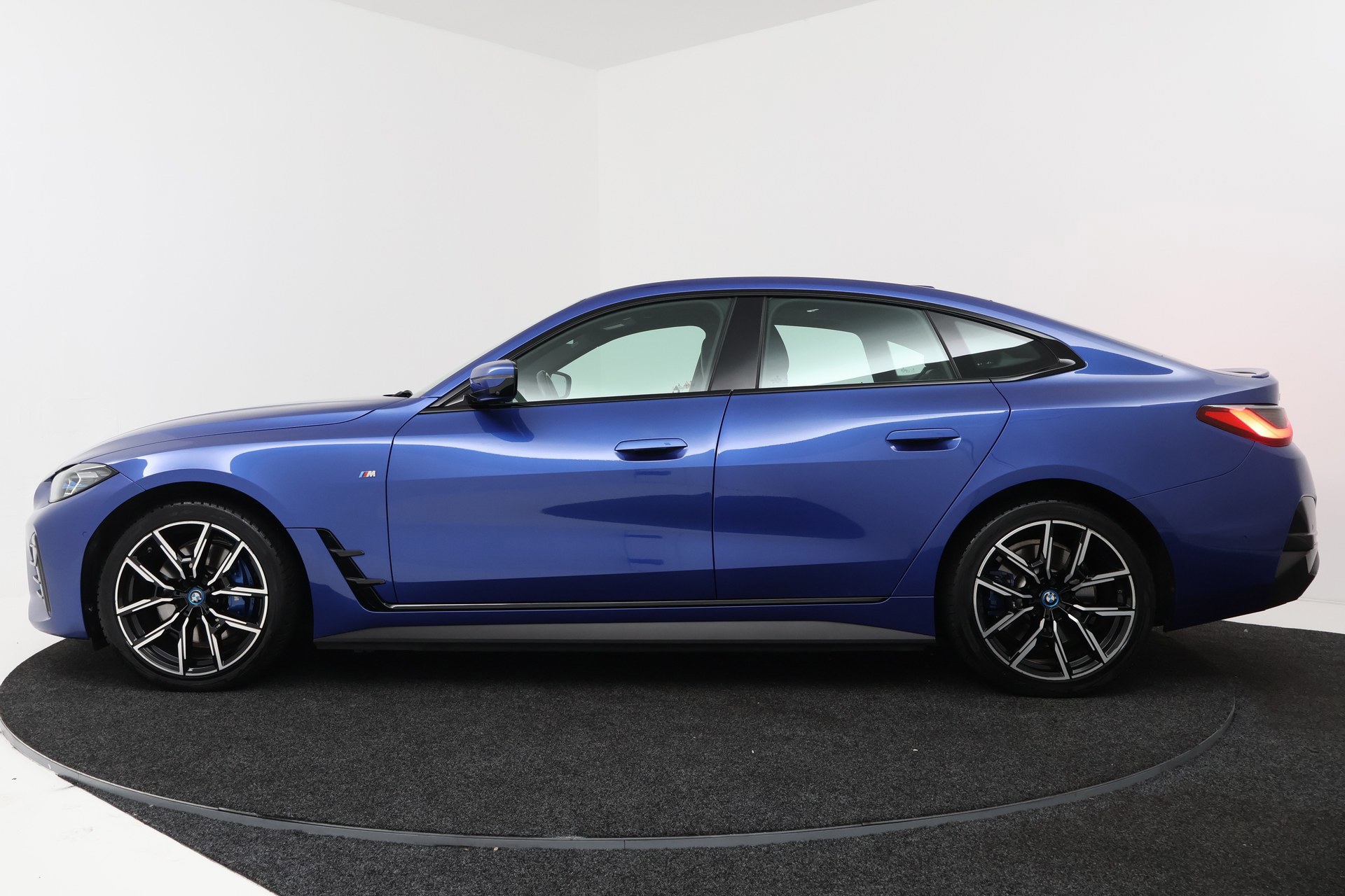 Foto van BMW I4 Edrive40