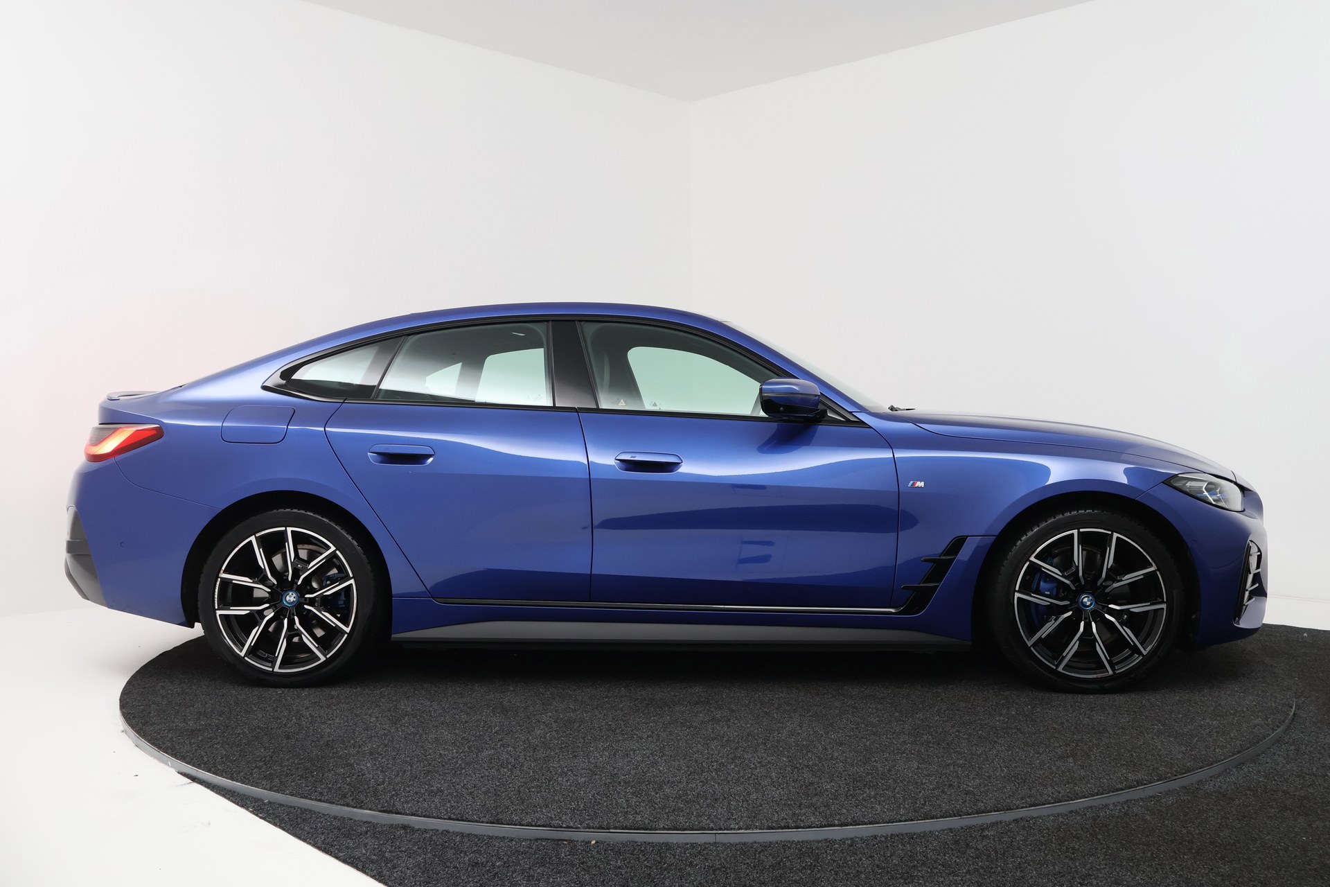 Foto van BMW I4 Edrive40