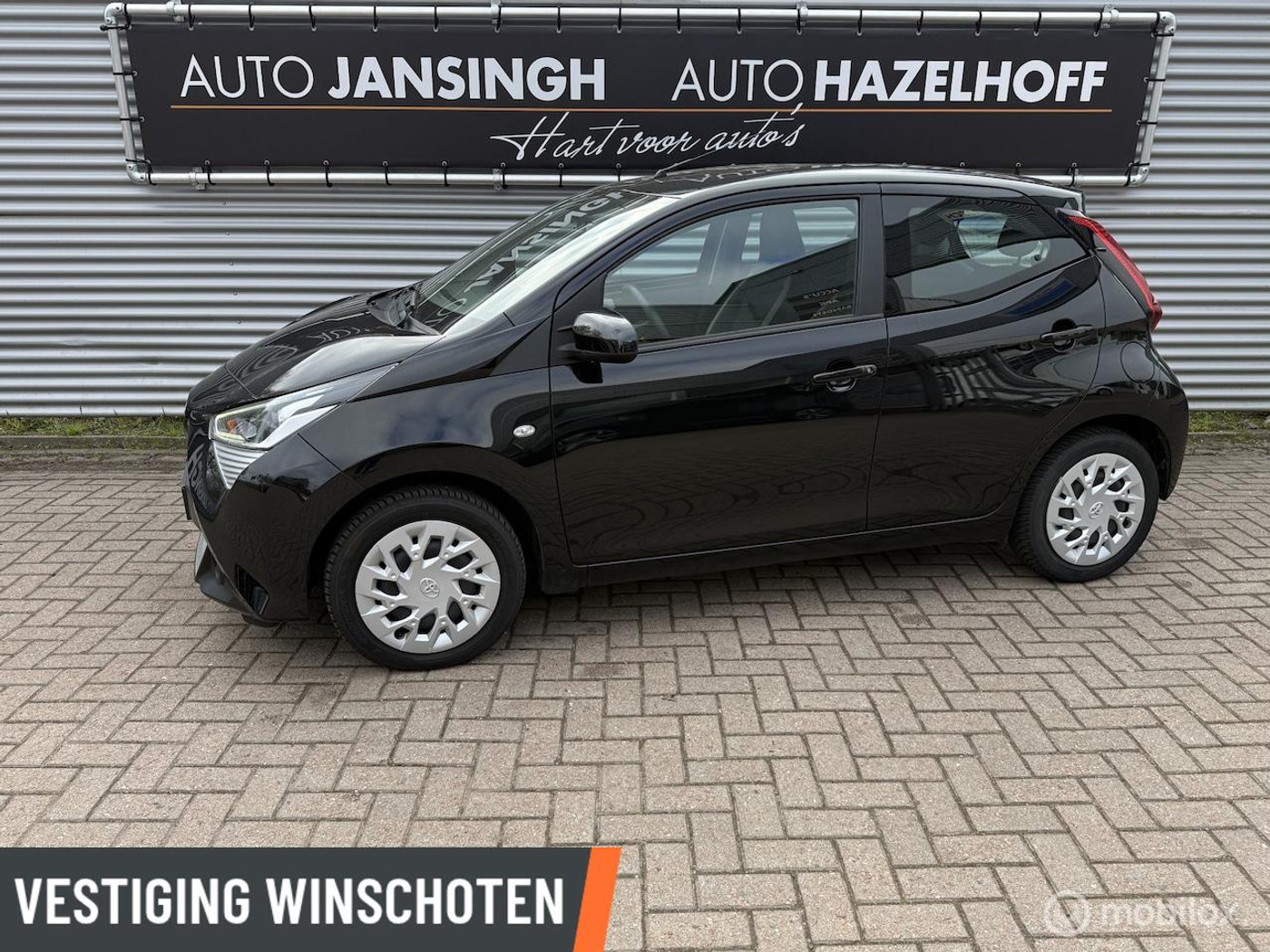 Toyota Aygo 1.0 VVT-i x-play 2021 - voorkant