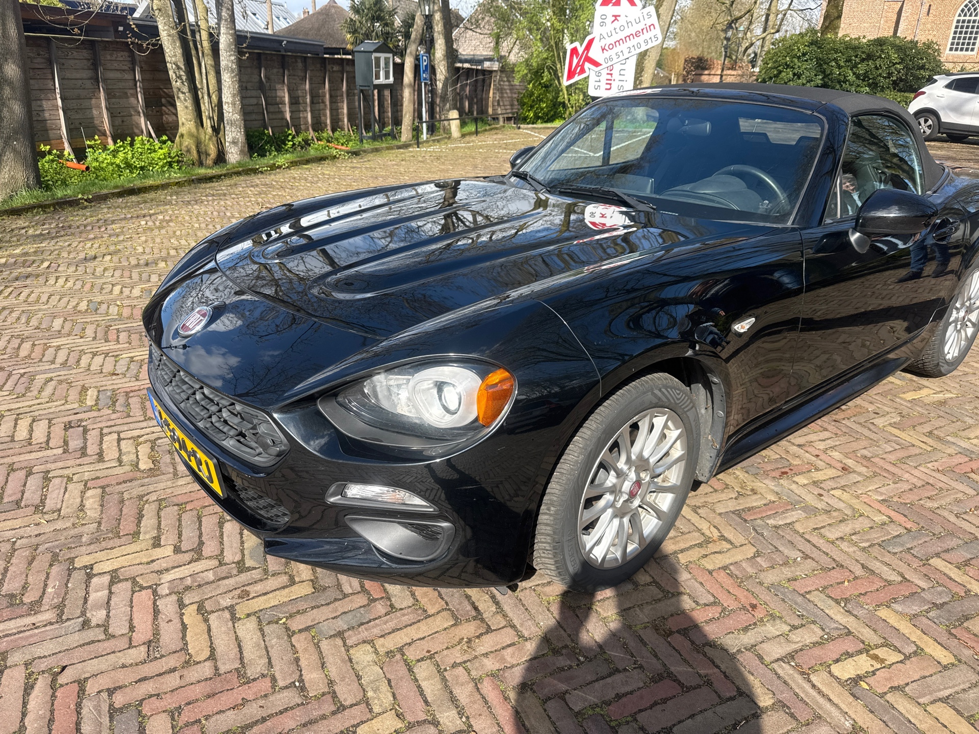 Foto van Fiat 124 Spider
