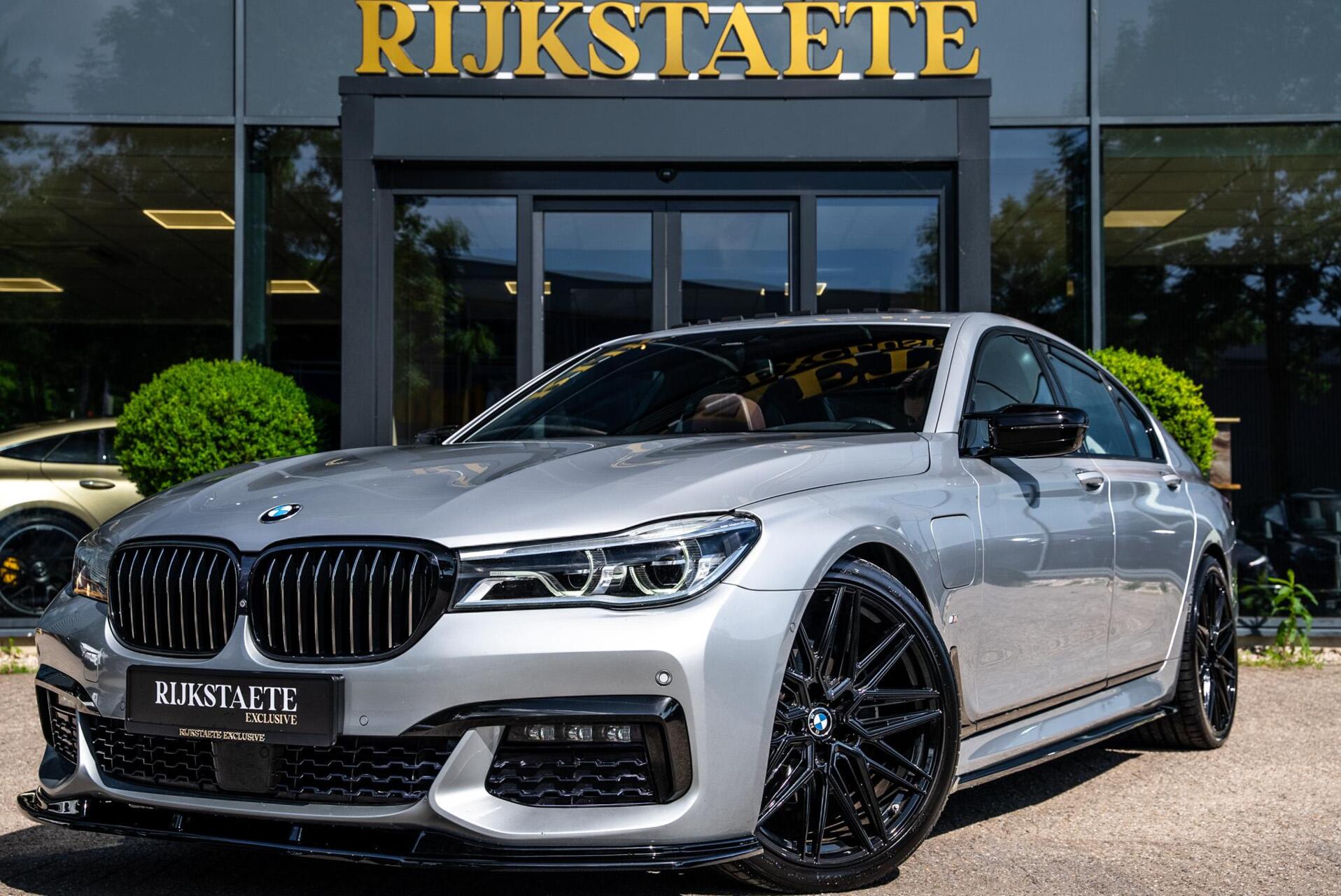 BMW 740e Iperformance 740e iPerformance High Executive|PANO|H&K|360|21 2016 - voorkant