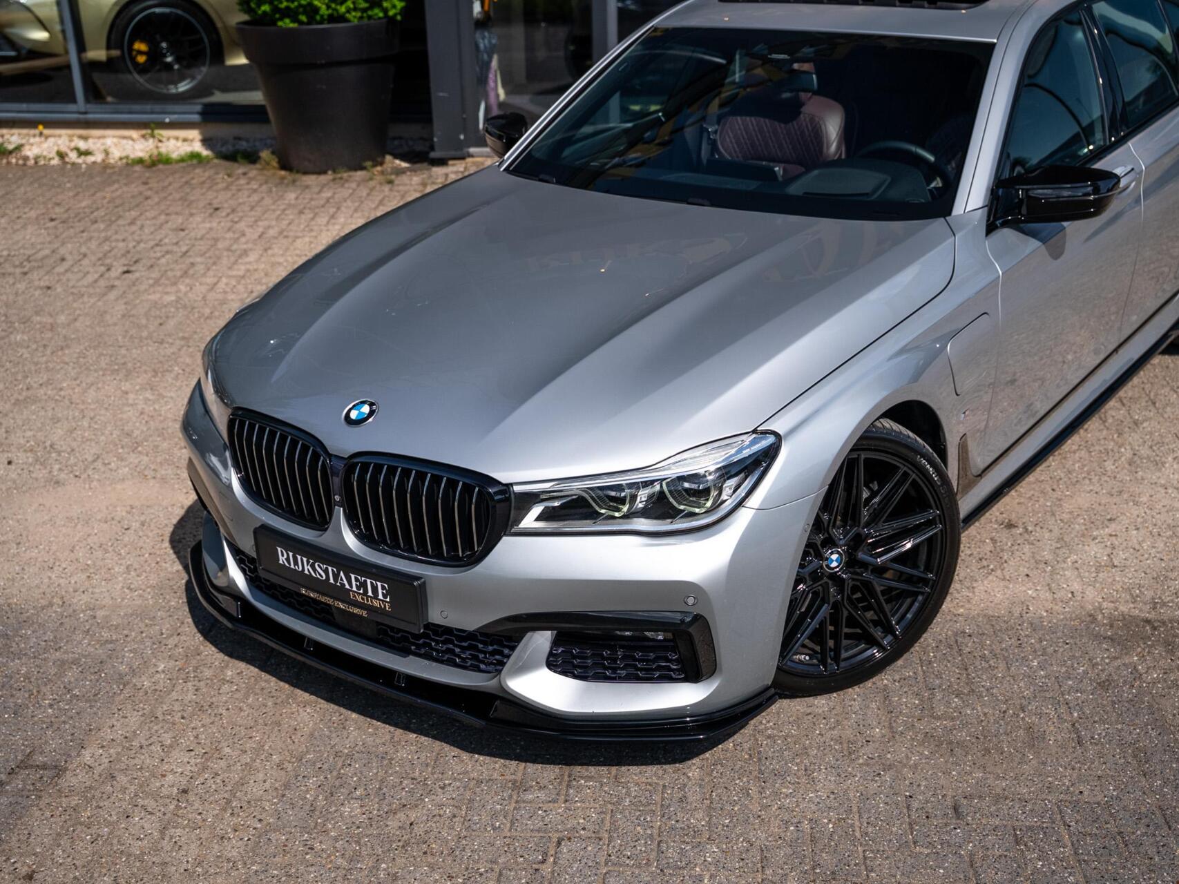 Foto van BMW 740e Iperformance