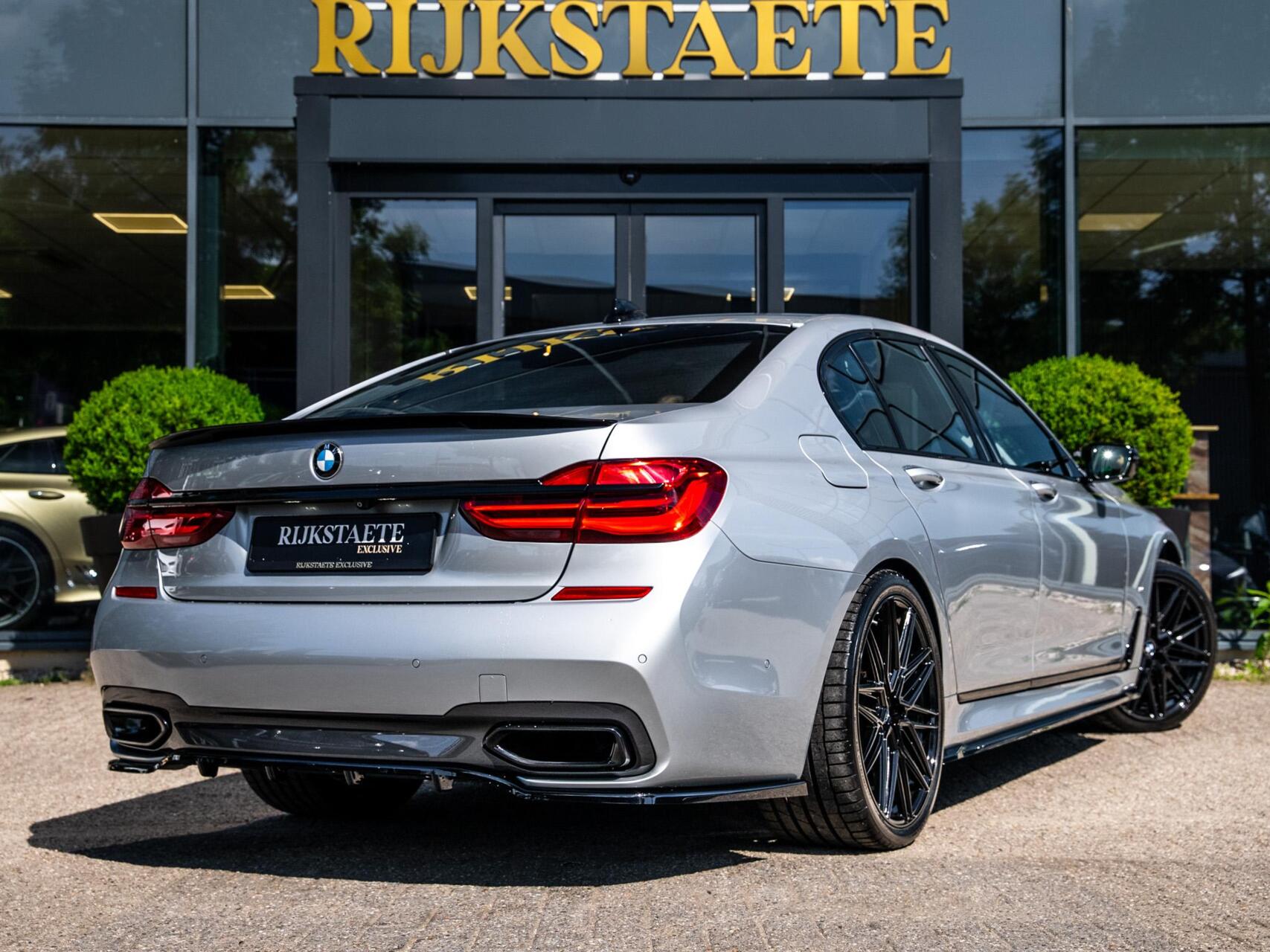 Foto van BMW 740e Iperformance