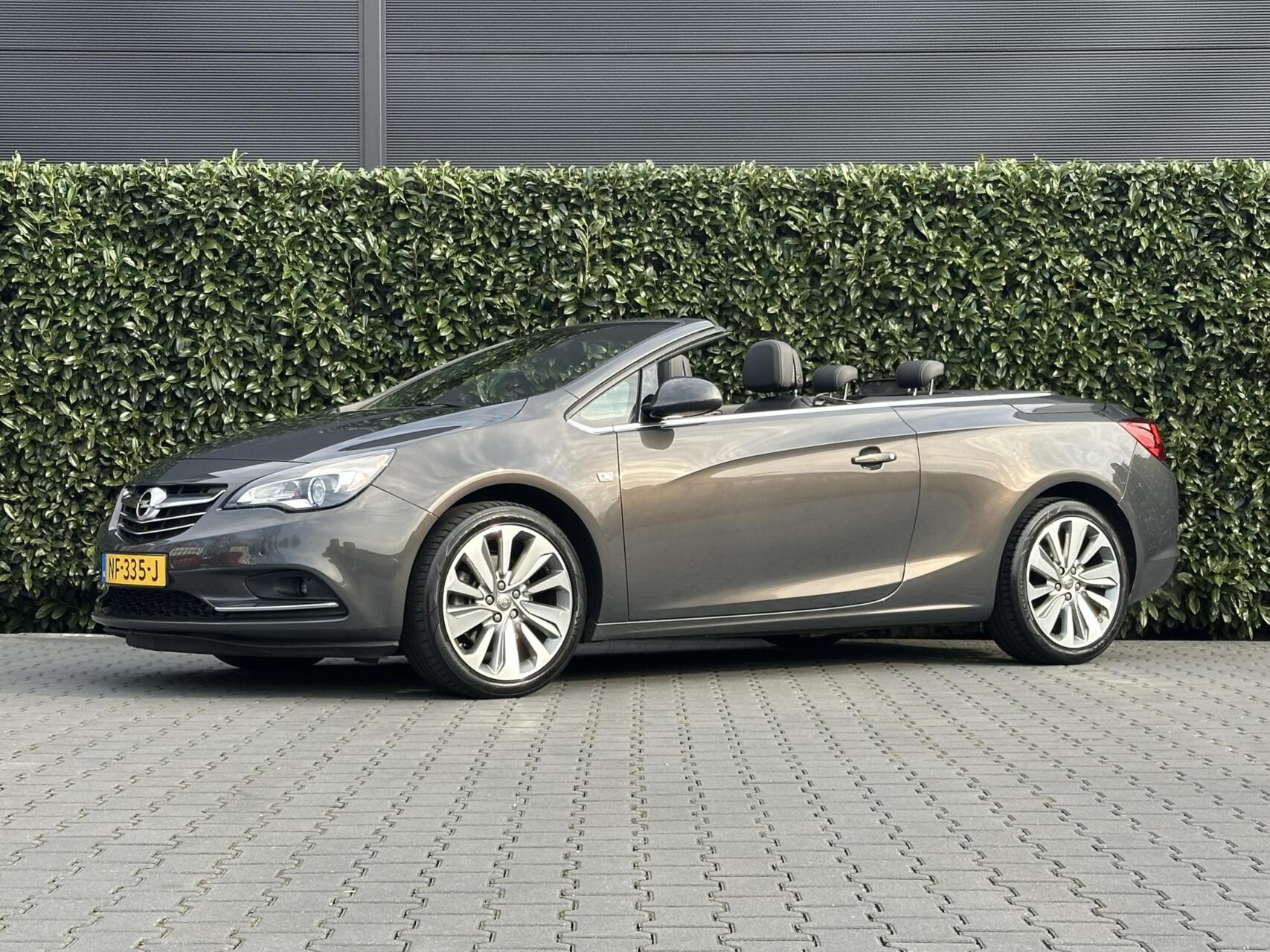 Opel Cascada 1.6 Turbo Innovation, LEDER, NAVI, CAMERA, CRUISE CONTROL, CLIMATE CONTROL, STOEL/STUURVERWARMING, PDC, LED, LICHTMETAAL 19" 2017 - voorkant