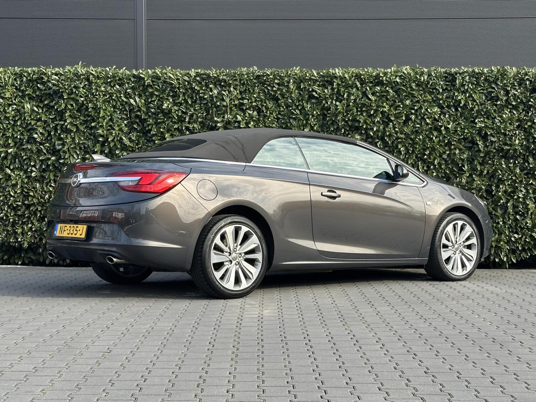 Foto van Opel Cascada