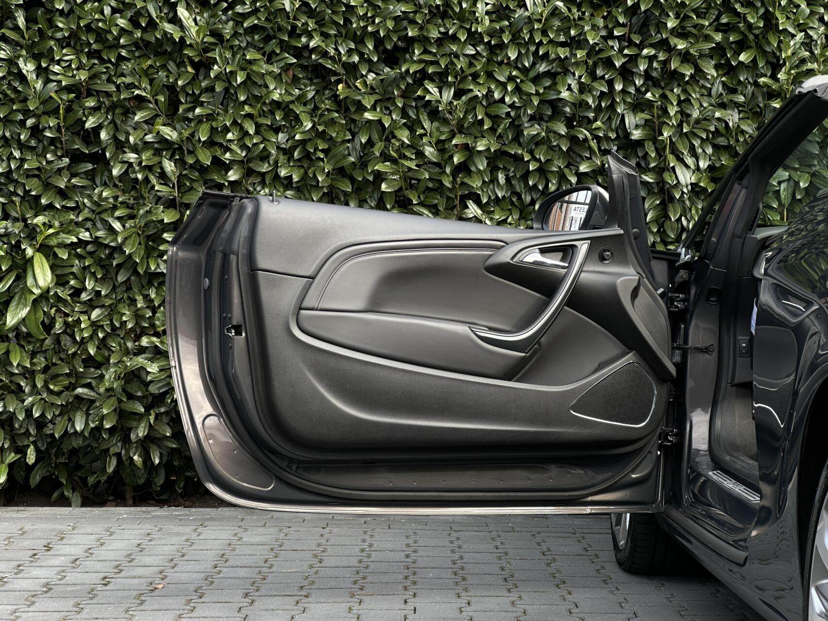 Foto van Opel Cascada