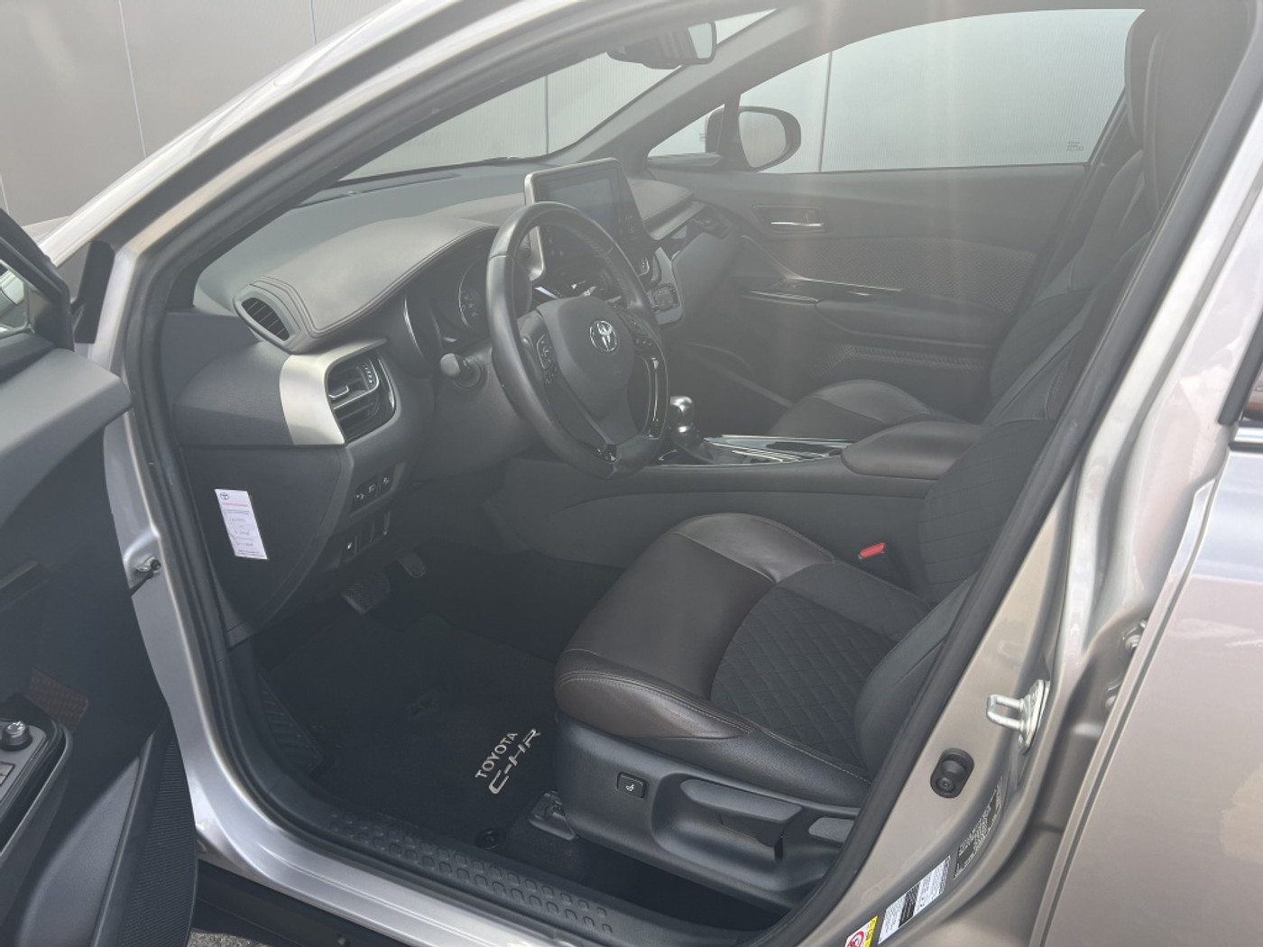 Foto van Toyota Toyota C-hr