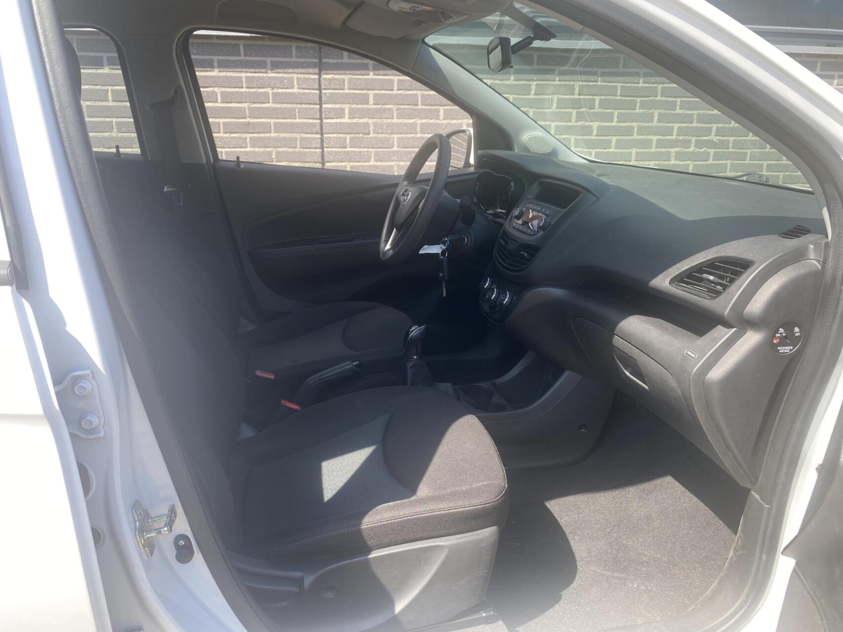 Foto van Opel Karl / Viva