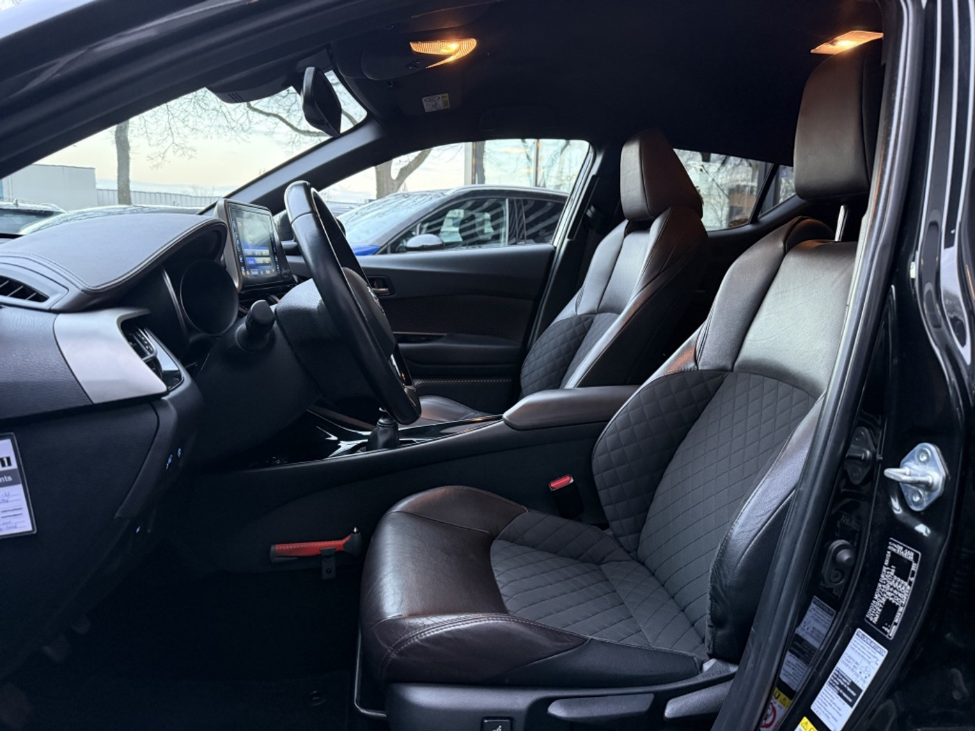 Foto van Toyota Toyota C-hr