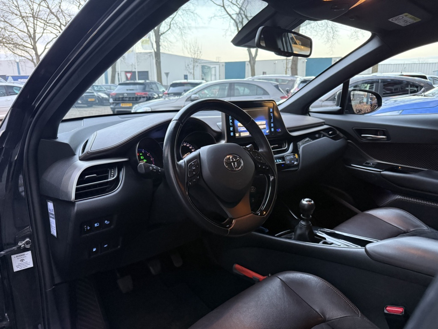 Foto van Toyota Toyota C-hr