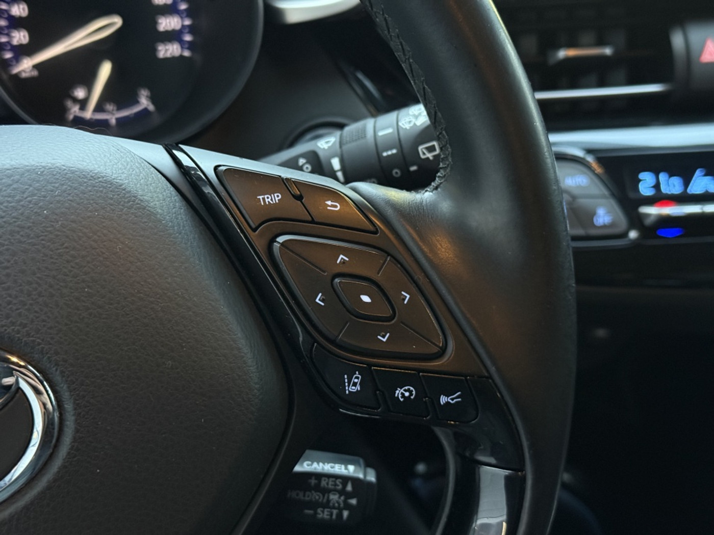 Foto van Toyota Toyota C-hr
