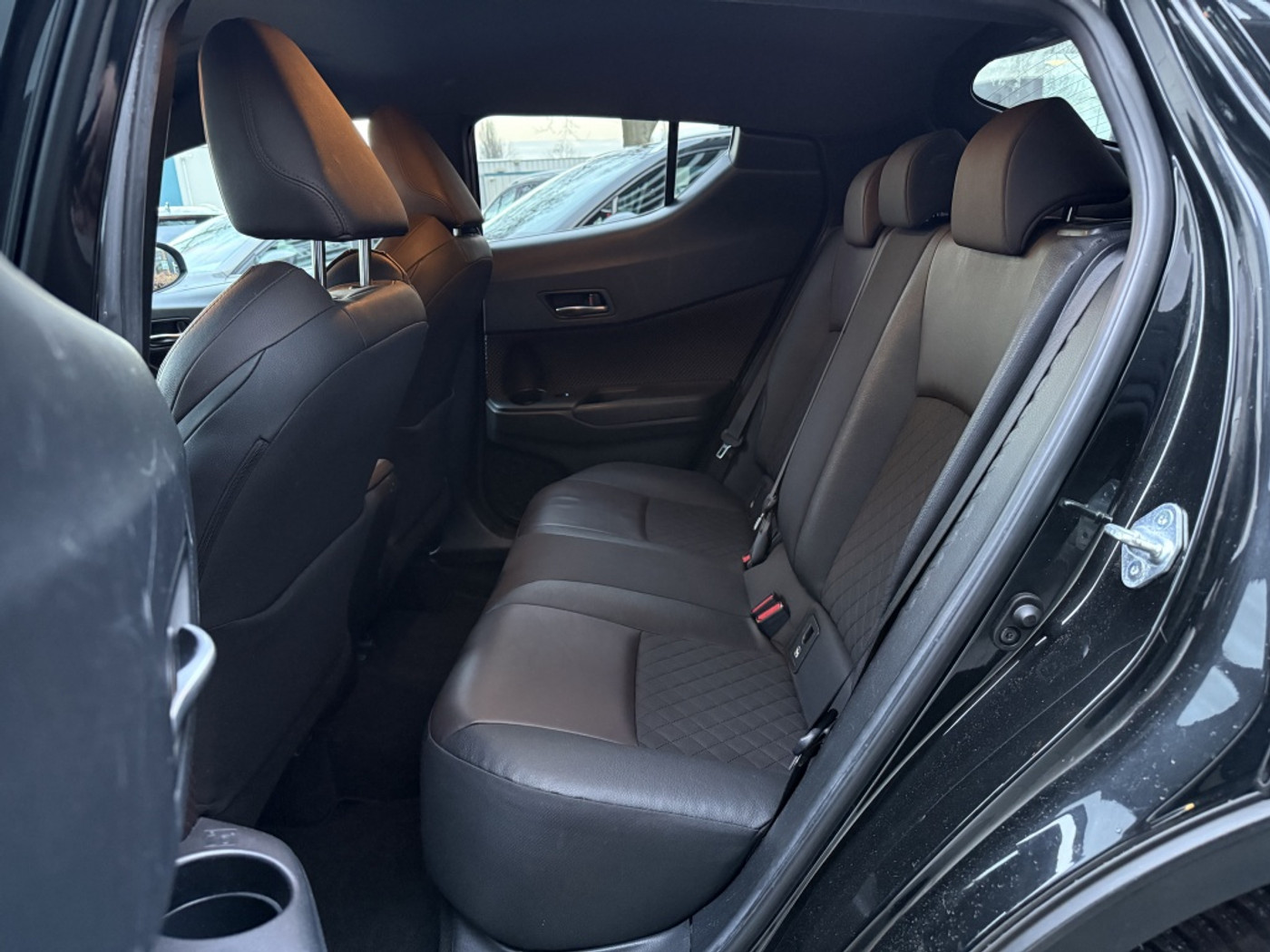 Foto van Toyota Toyota C-hr