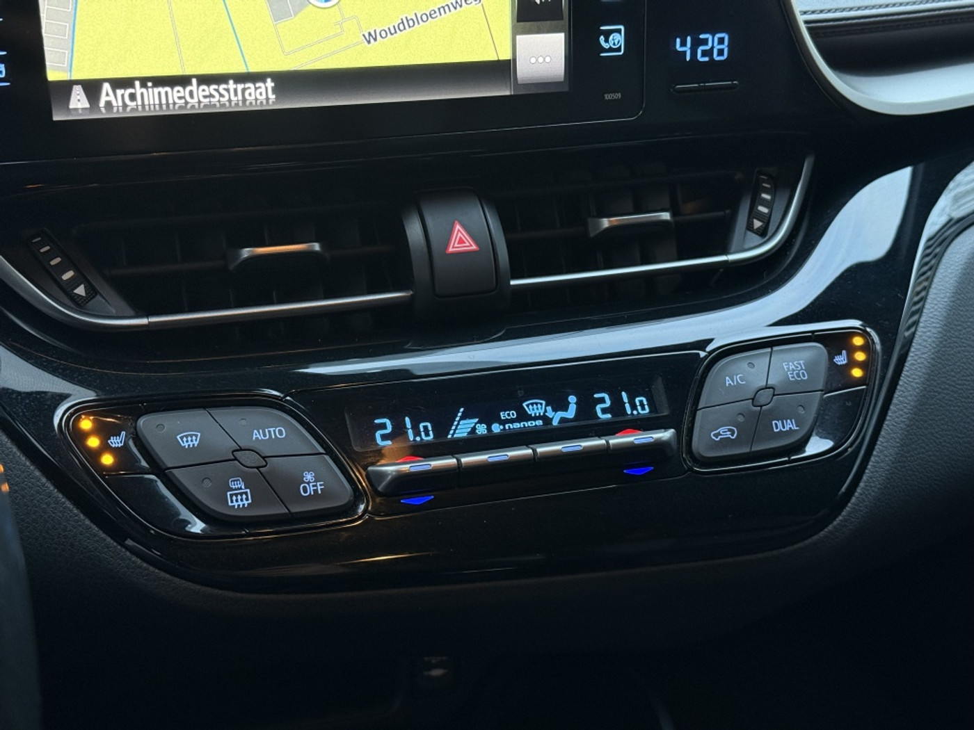 Foto van Toyota Toyota C-hr