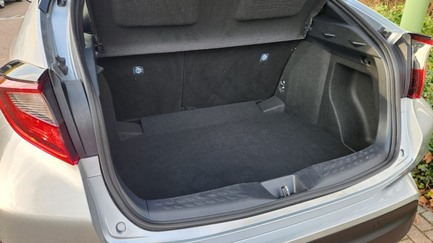 Foto van Toyota Toyota C-hr