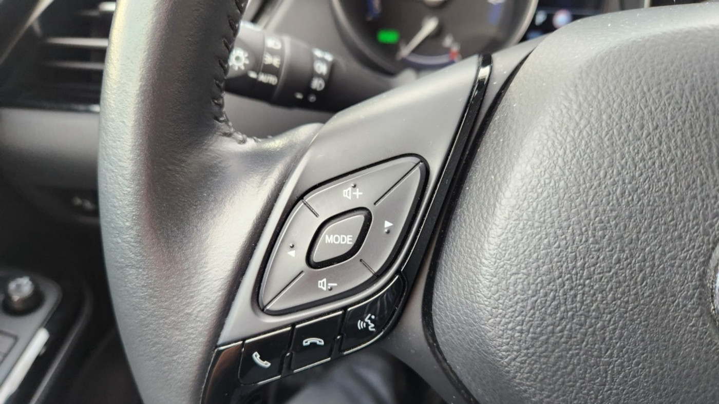 Foto van Toyota Toyota C-hr