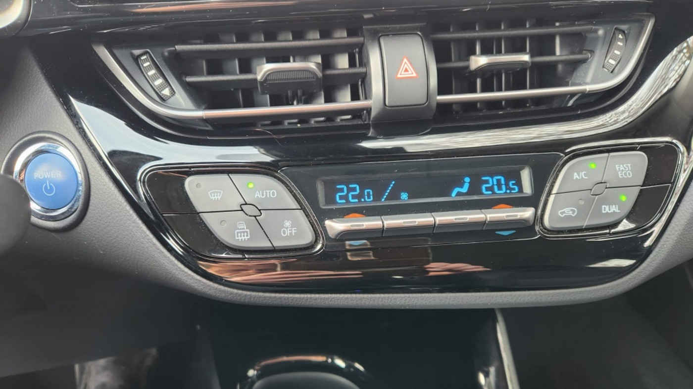 Foto van Toyota Toyota C-hr