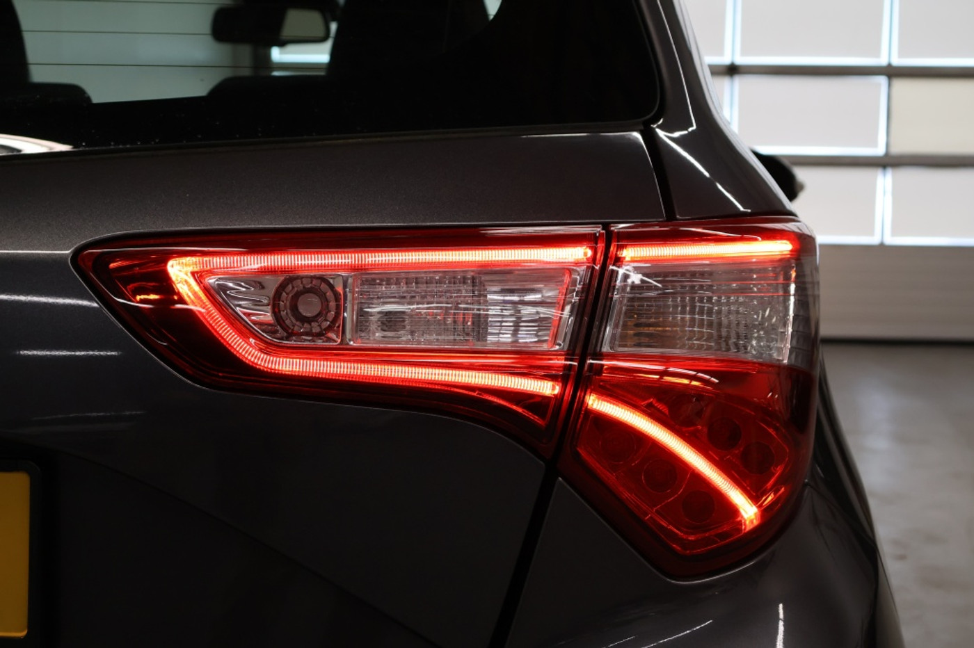 Foto van Toyota Toyota Yaris Hybrid