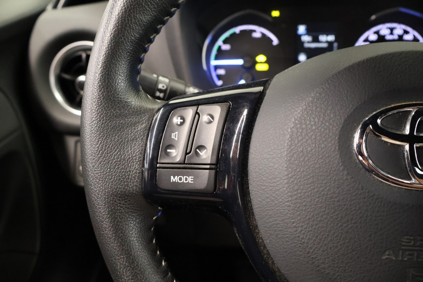 Foto van Toyota Toyota Yaris Hybrid