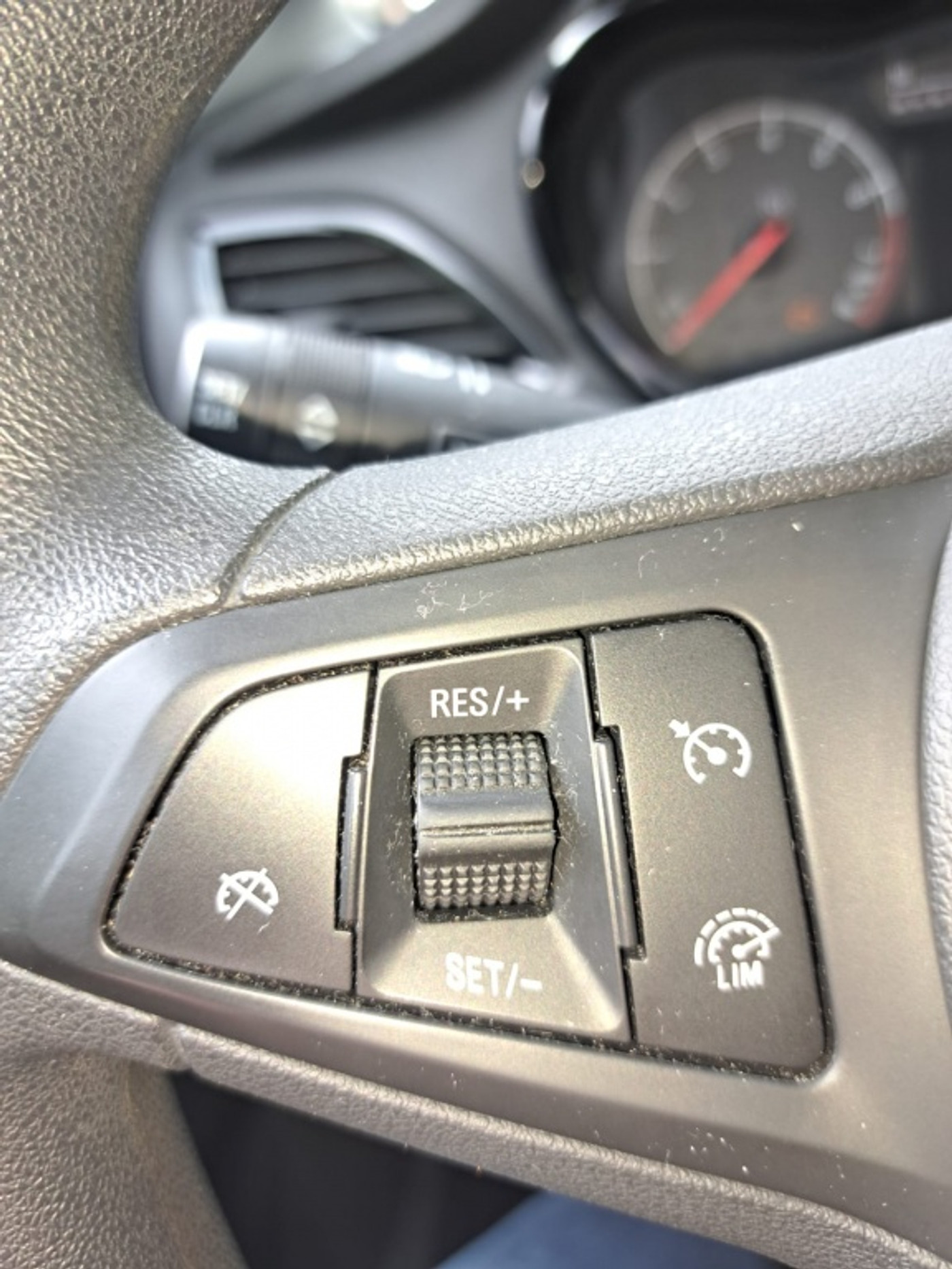 Foto van Opel Karl / Viva
