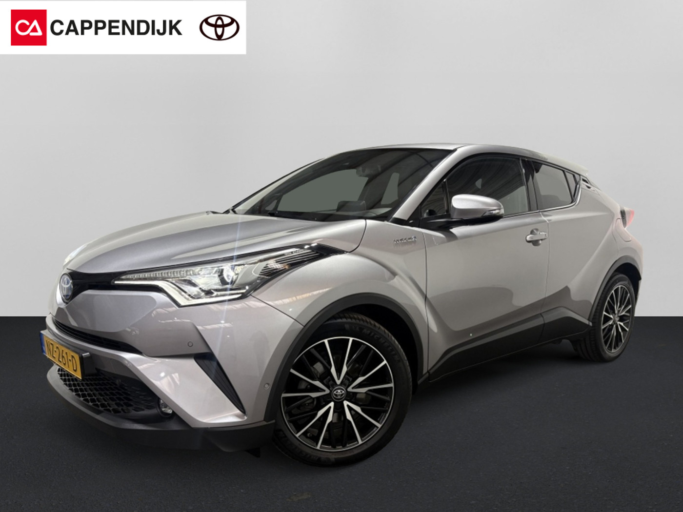 Toyota Toyota C-hr 1.8 Hybrid Premium 2017 - voorkant
