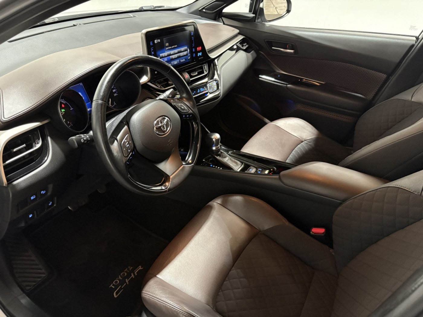 Foto van Toyota Toyota C-hr