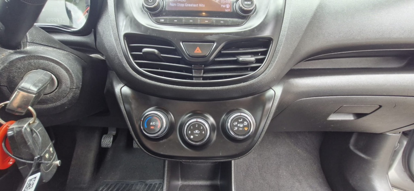 Foto van Opel Karl / Viva