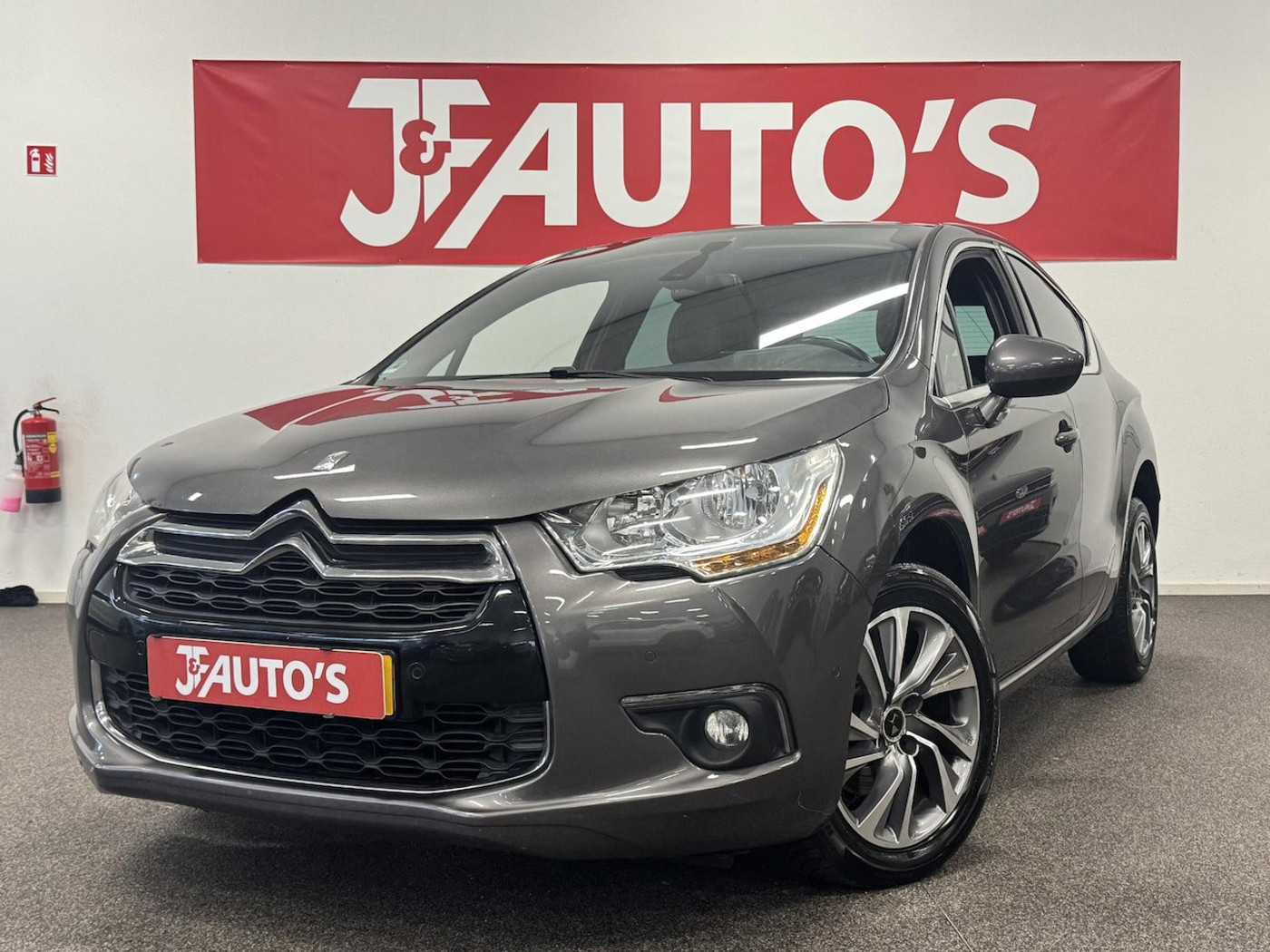 Citroen Ds4 2.0 BlueHDi So Chic 2015 - voorkant