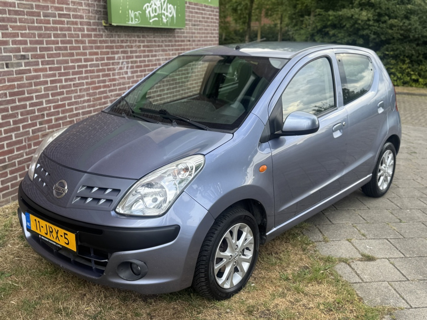 Nissan Pixo 1.0 Acenta 2010 - voorkant