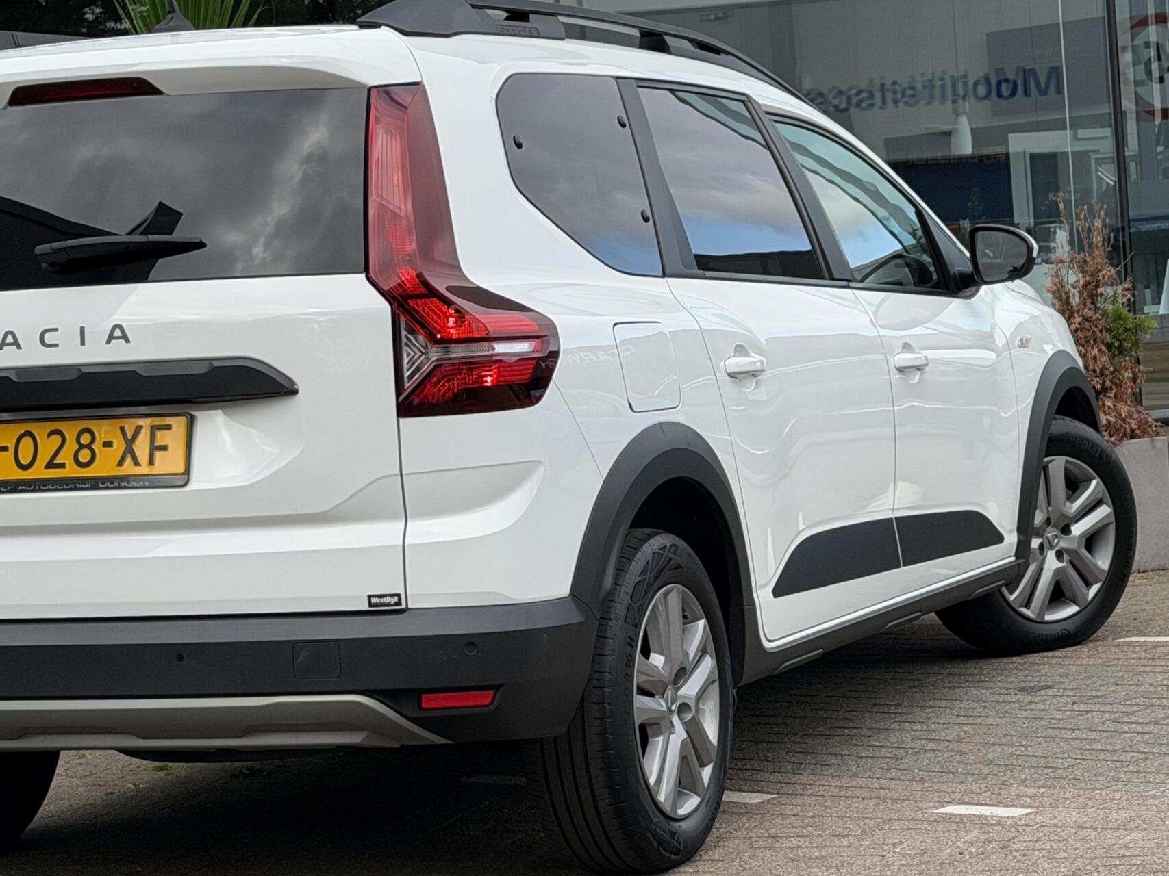 Foto van Dacia Jogger