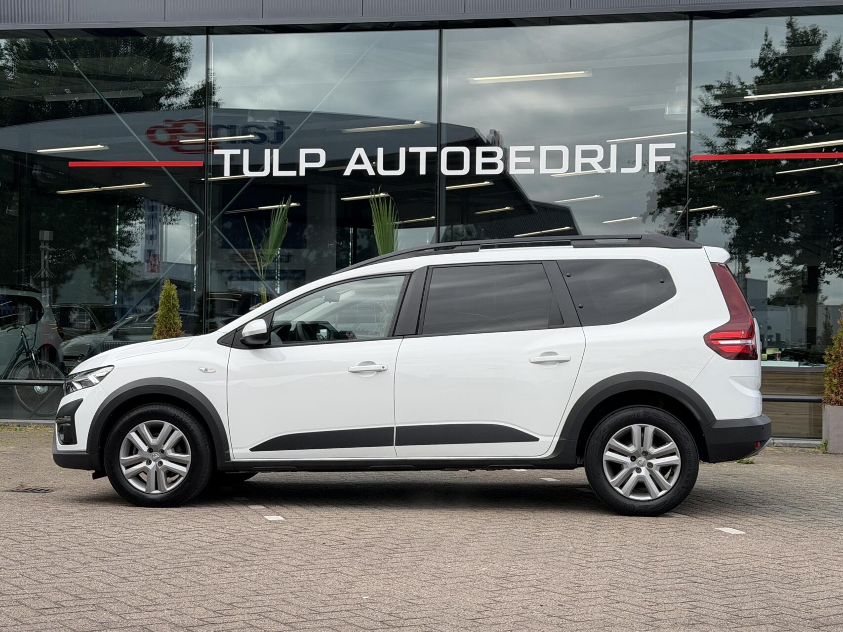 Foto van Dacia Jogger