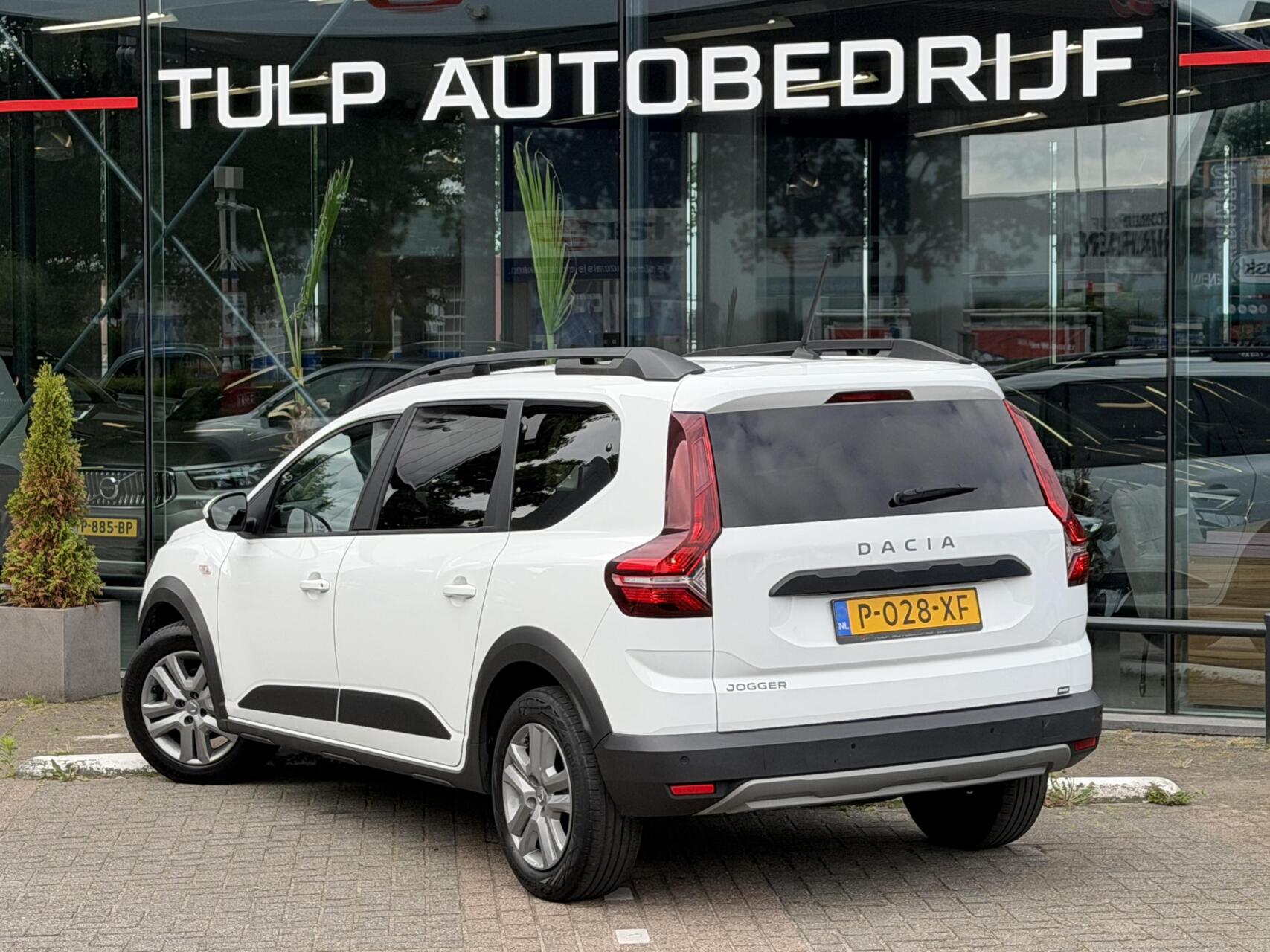 Foto van Dacia Jogger