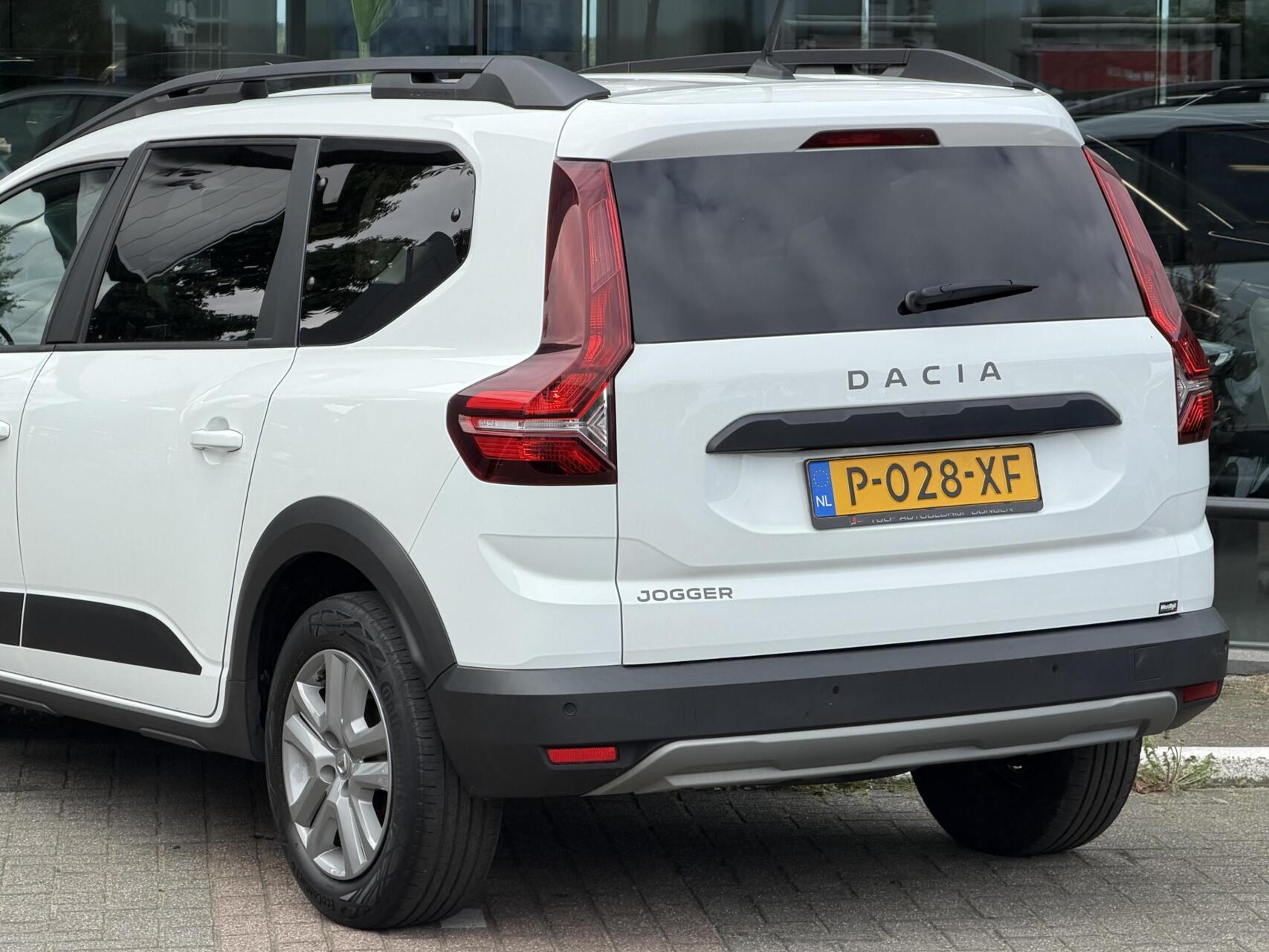 Foto van Dacia Jogger