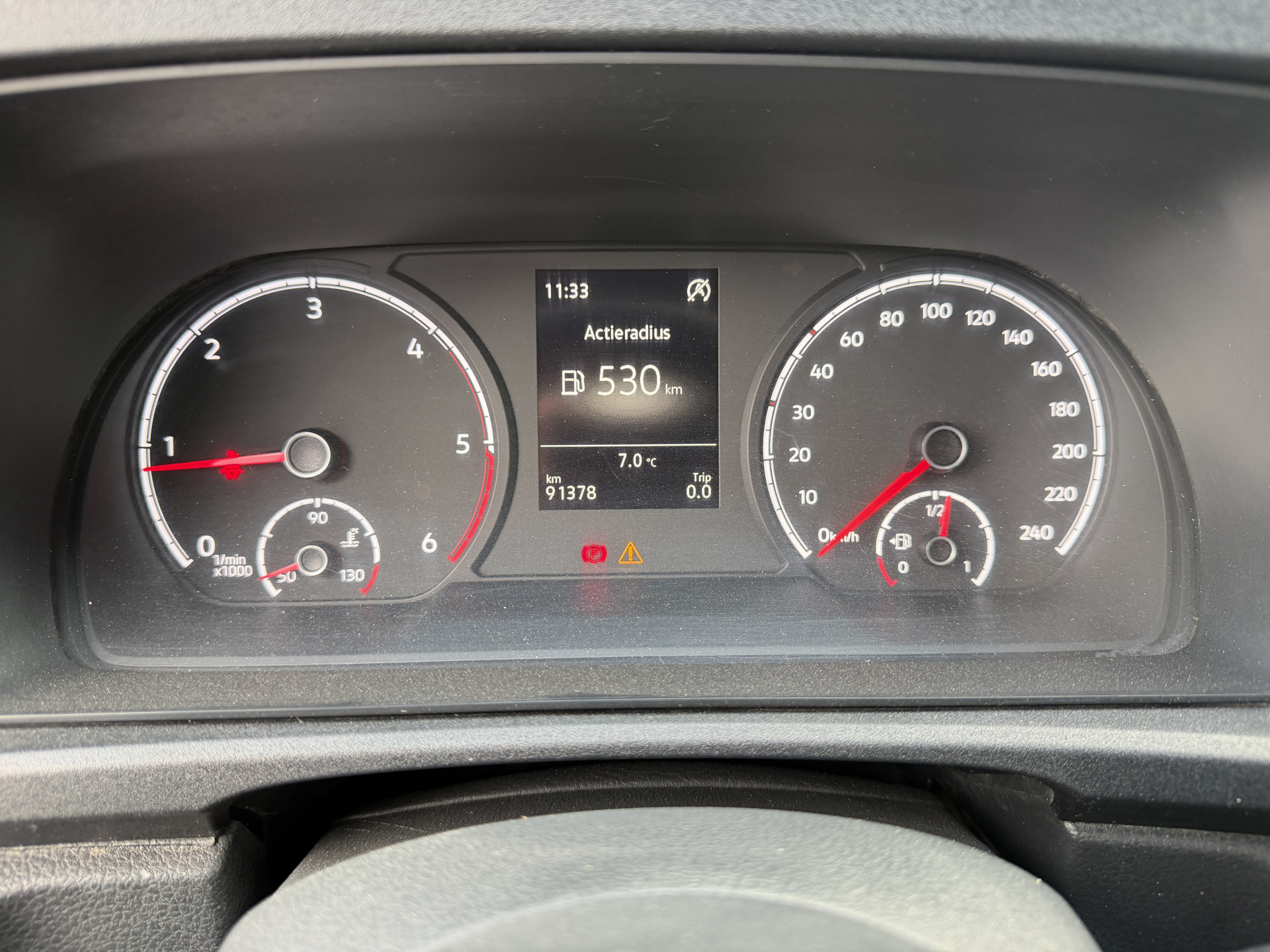Foto van Volkswagen Caddy Modified Partition Wall