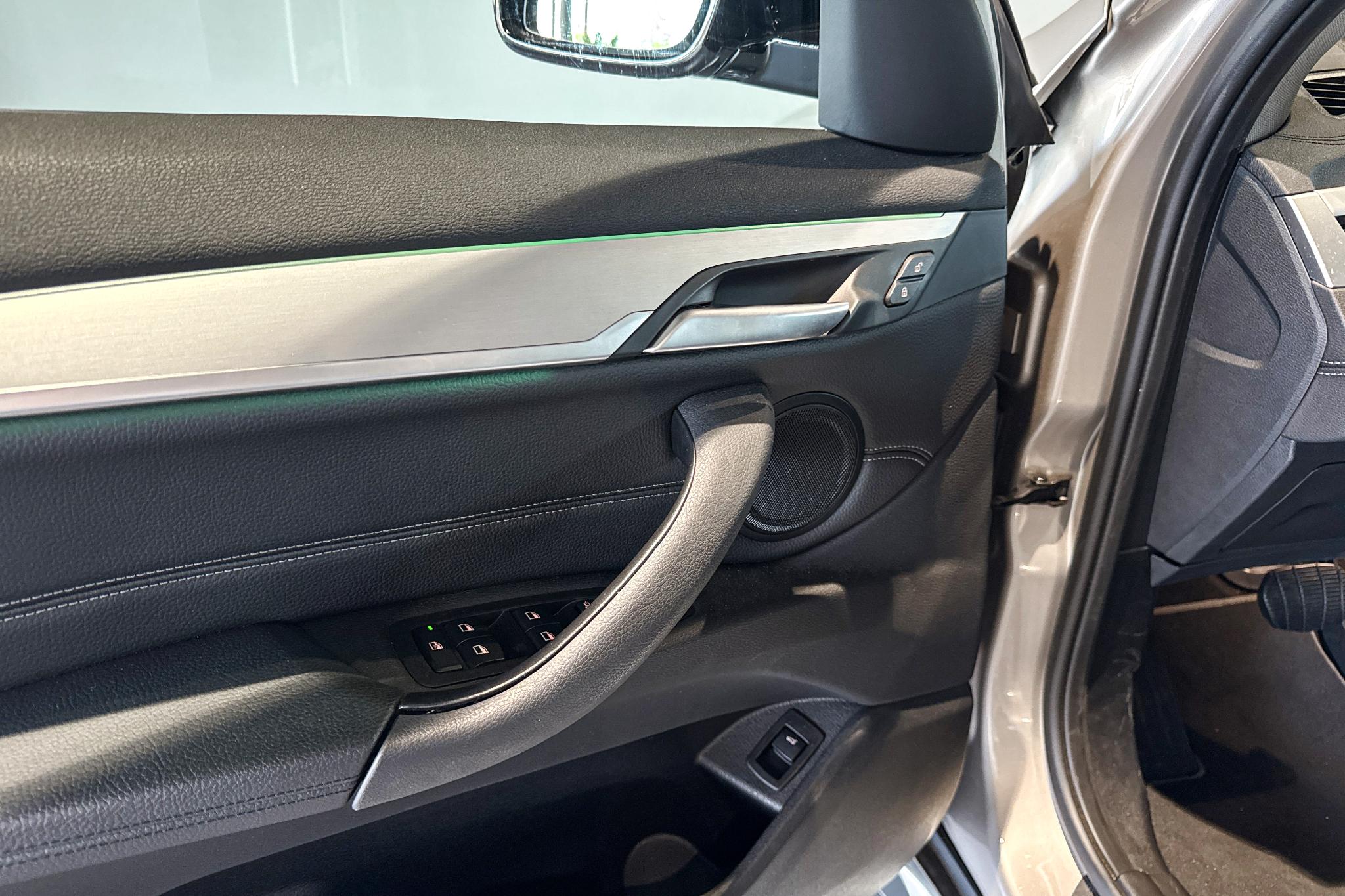 Foto van BMW X1 Sdrive20i