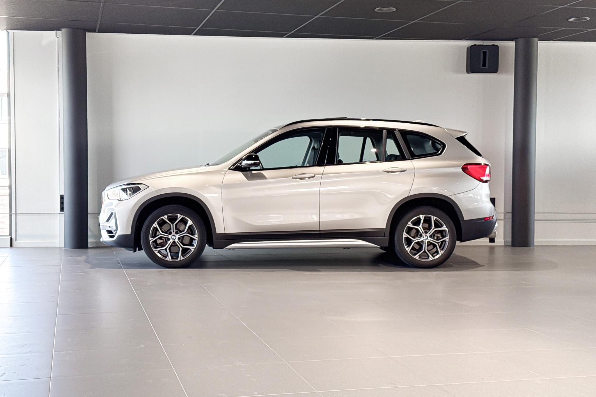 Foto van BMW X1 Sdrive20i