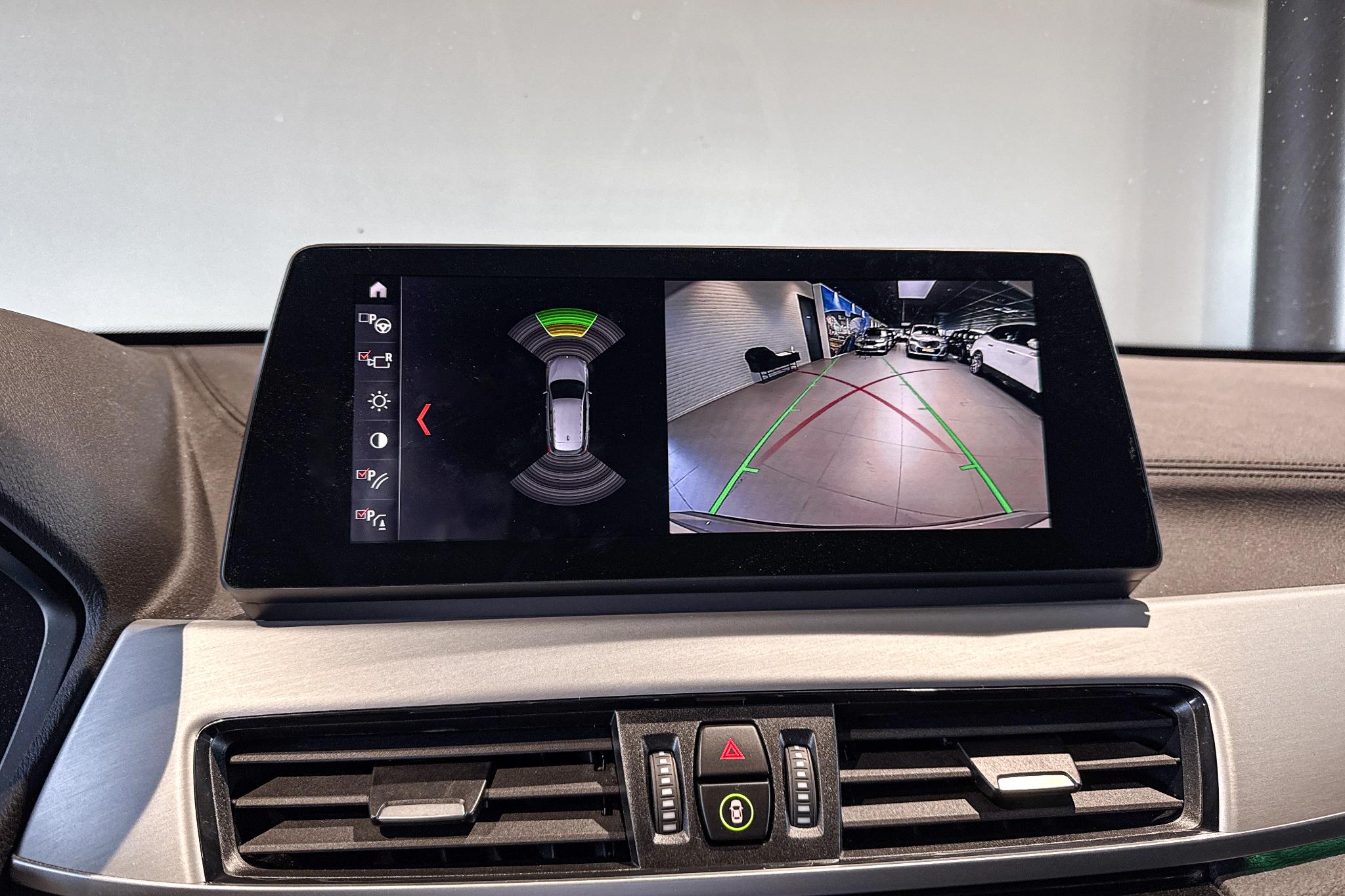 Foto van BMW X1 Sdrive20i