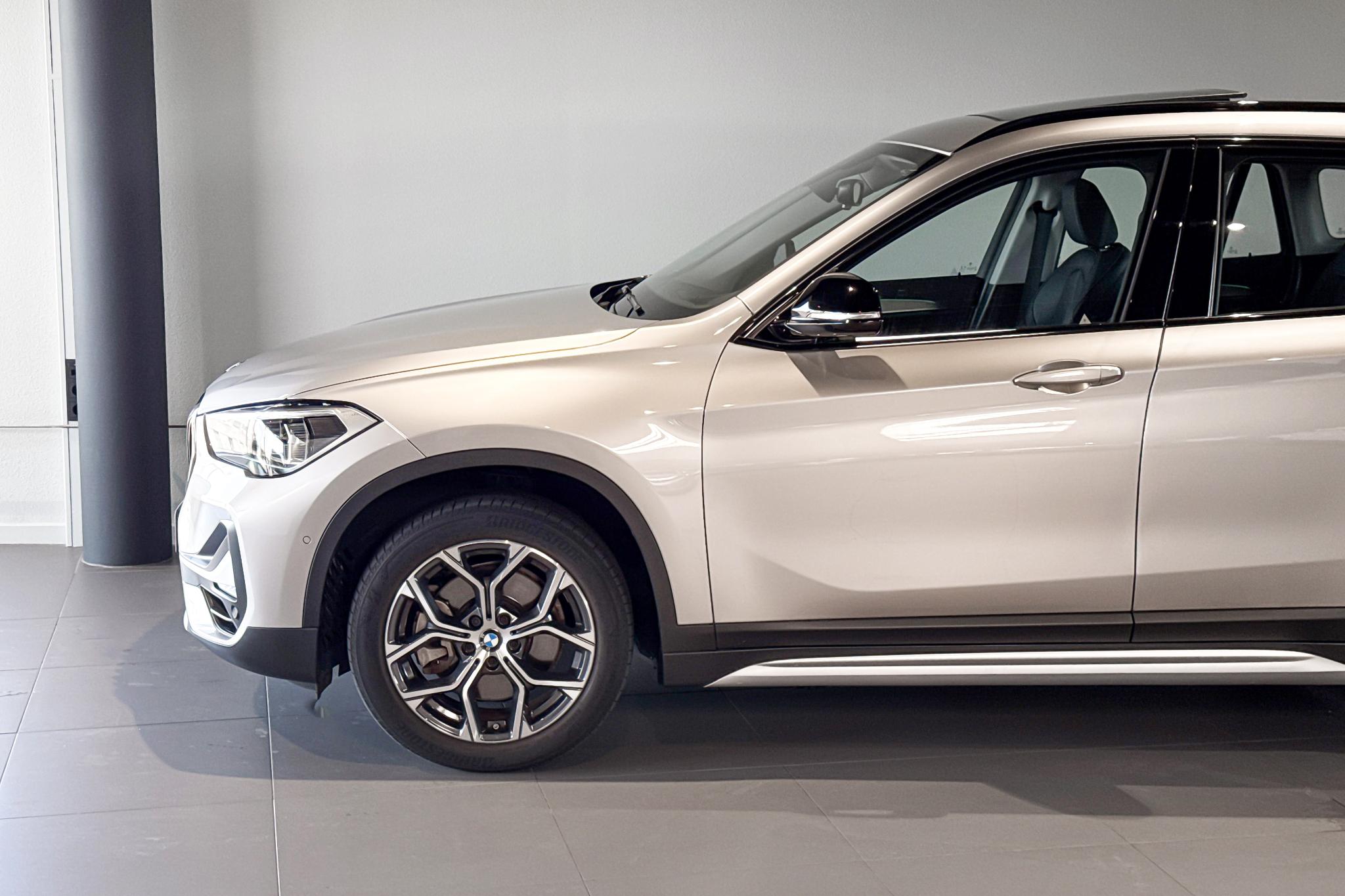 Foto van BMW X1 Sdrive20i