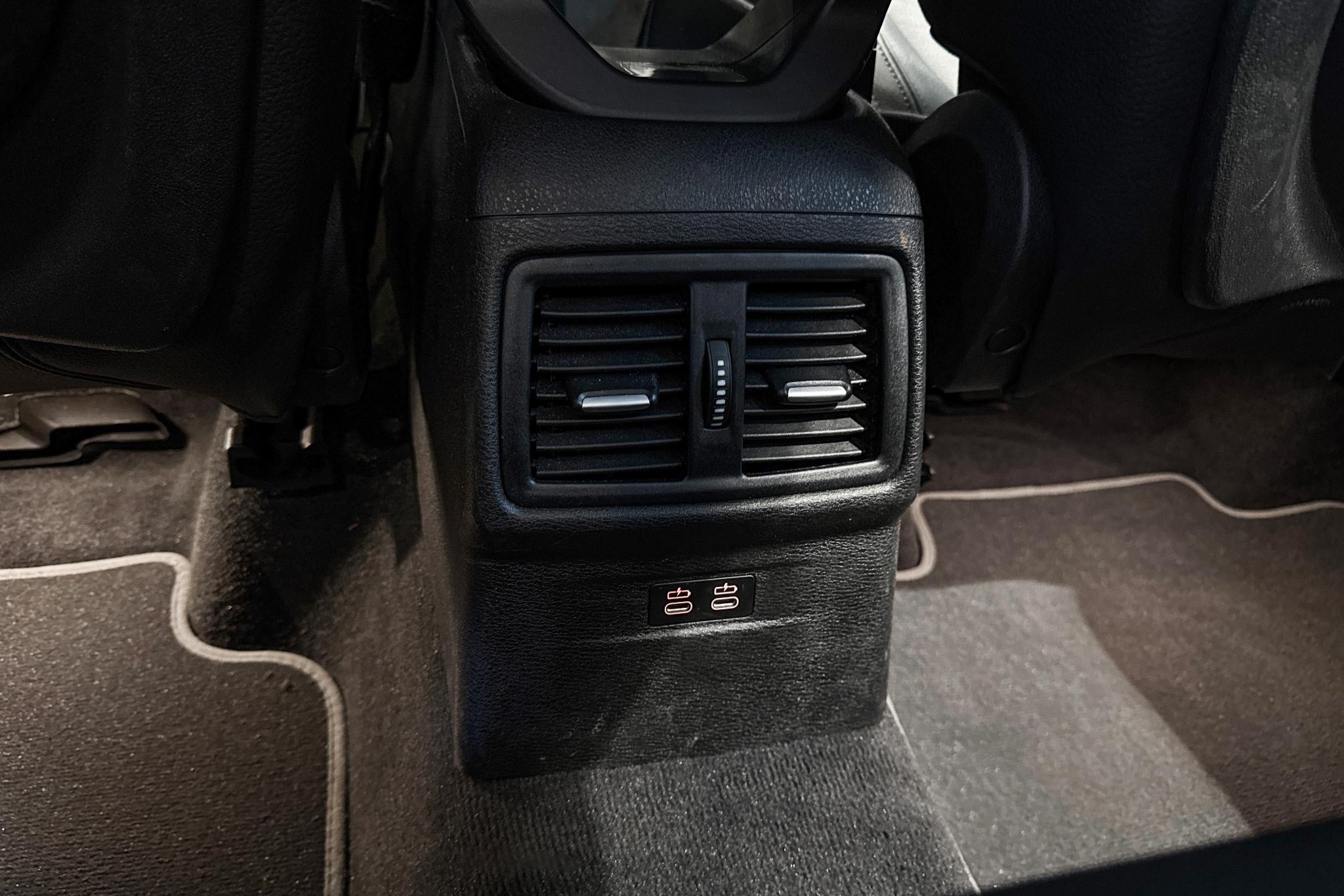 Foto van BMW X1 Sdrive20i