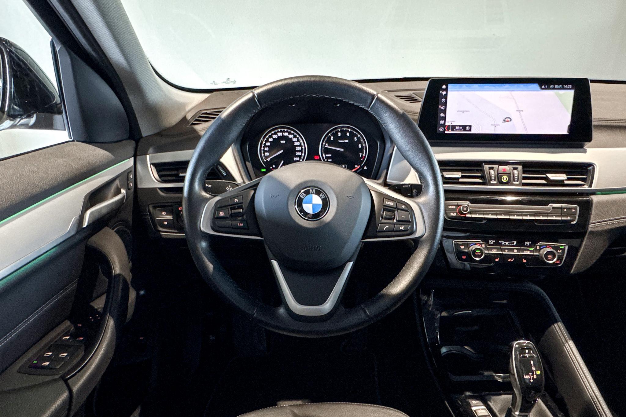 Foto van BMW X1 Sdrive20i