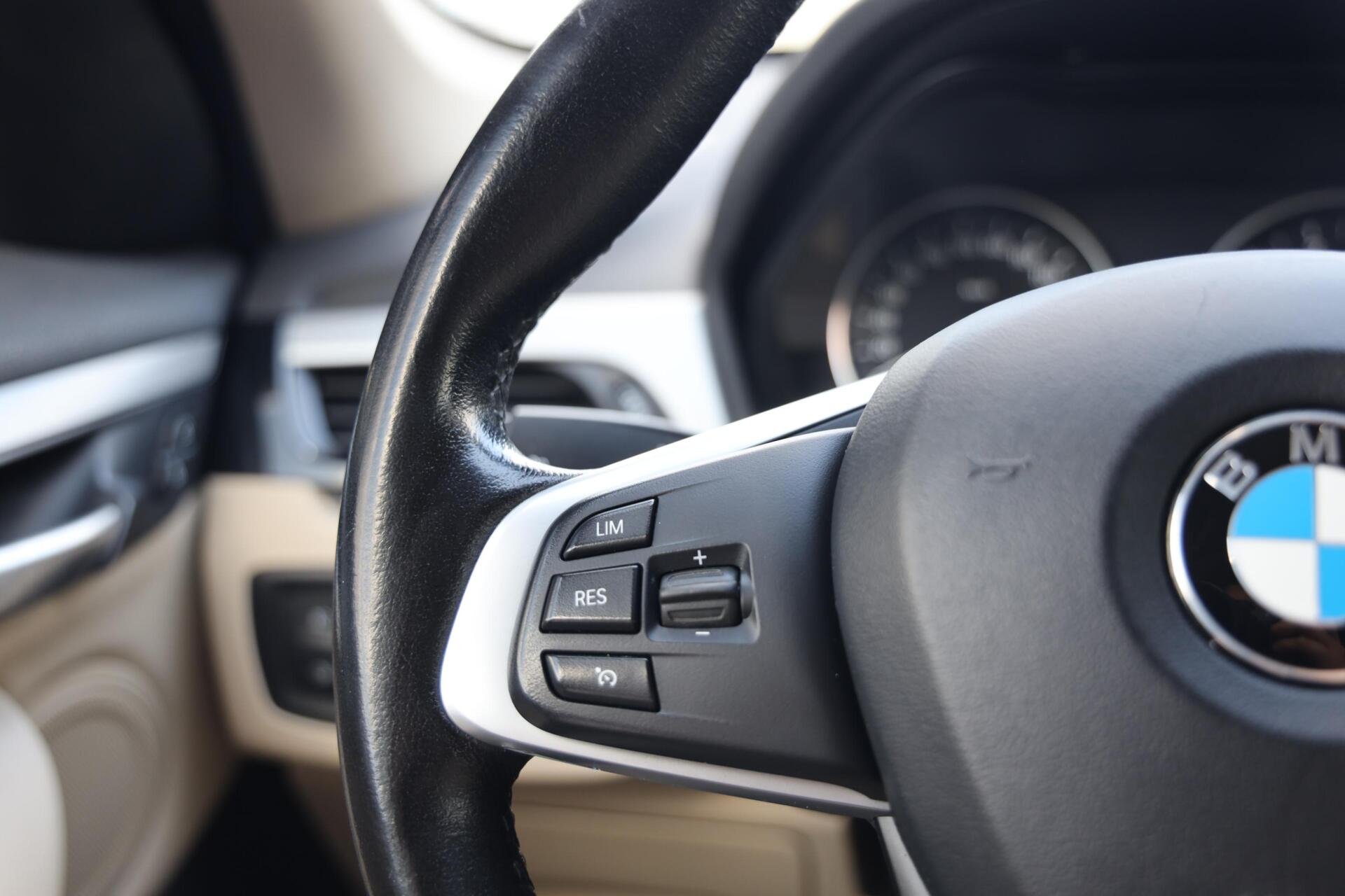 Foto van BMW X1 Sdrive18i