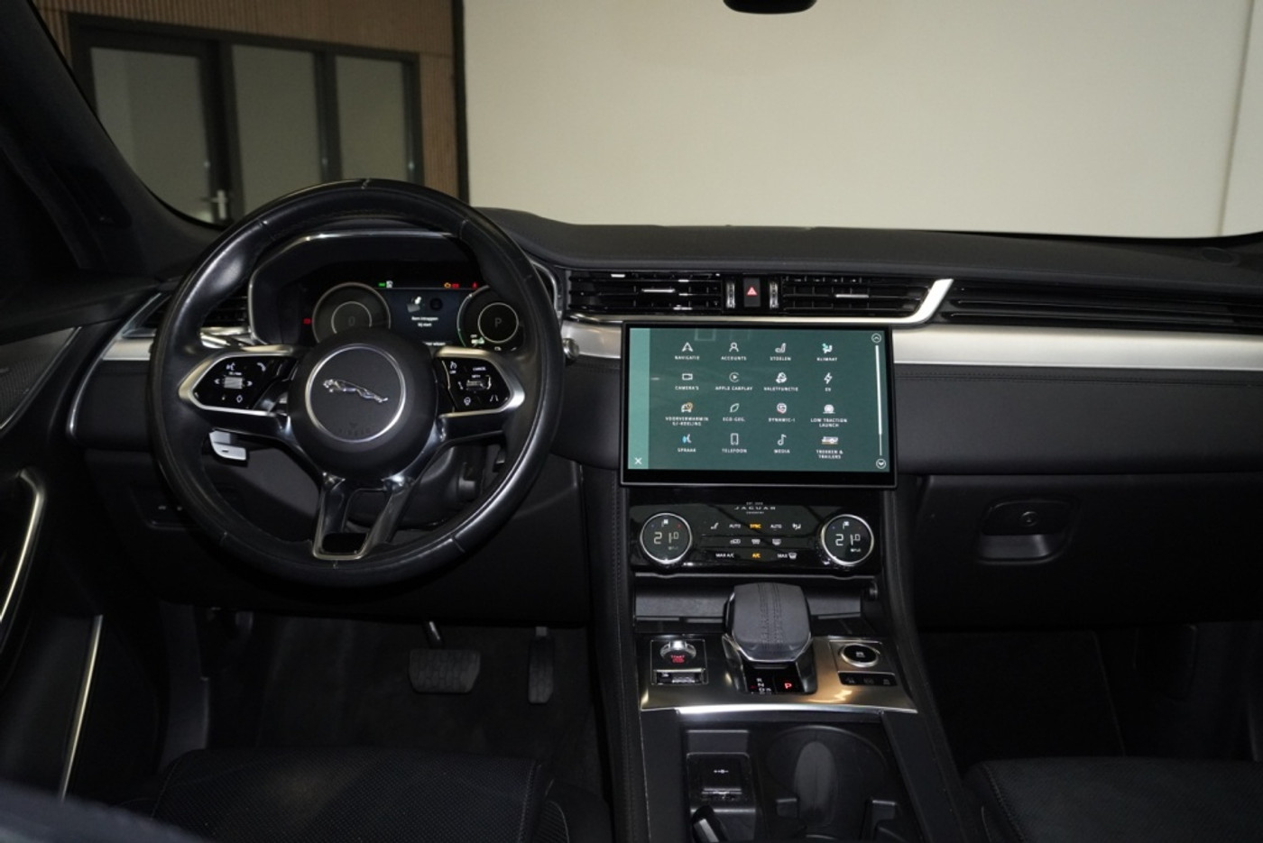 Foto van Jaguar Jaguar F-pace