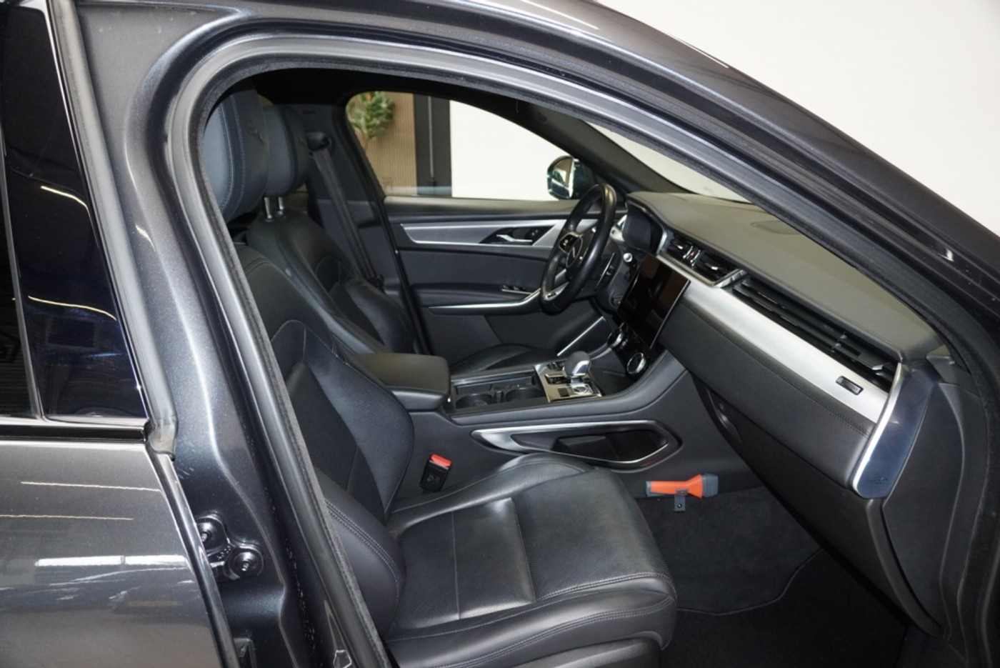 Foto van Jaguar Jaguar F-pace