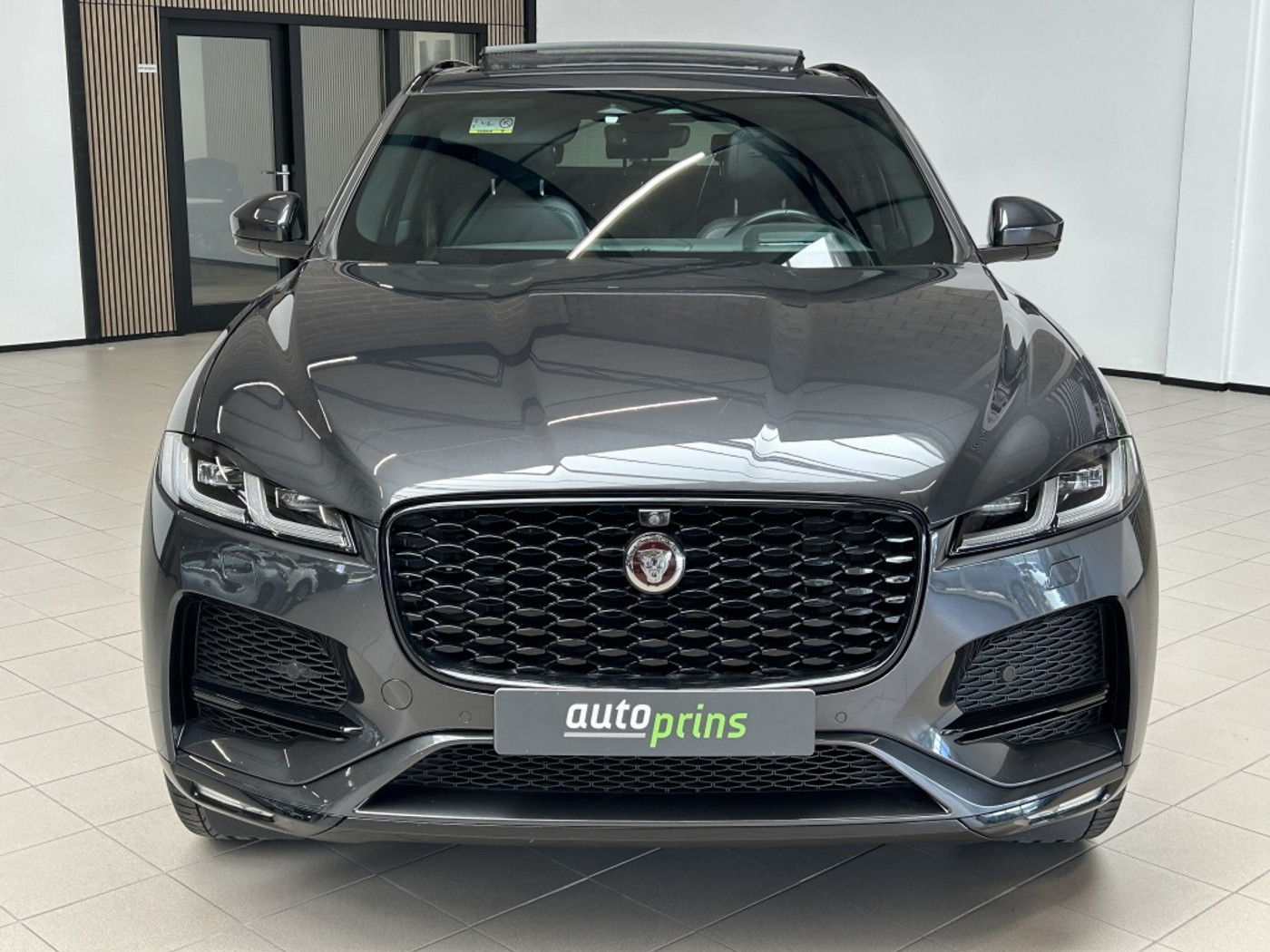 Foto van Jaguar Jaguar F-pace